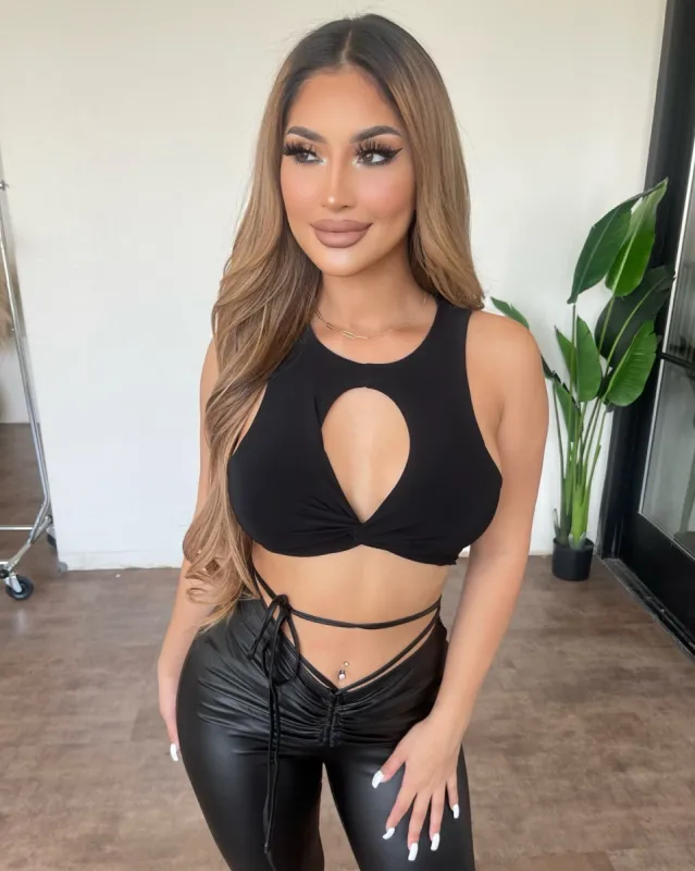 Melissa Crop Top(Black) sold by OOTDFash