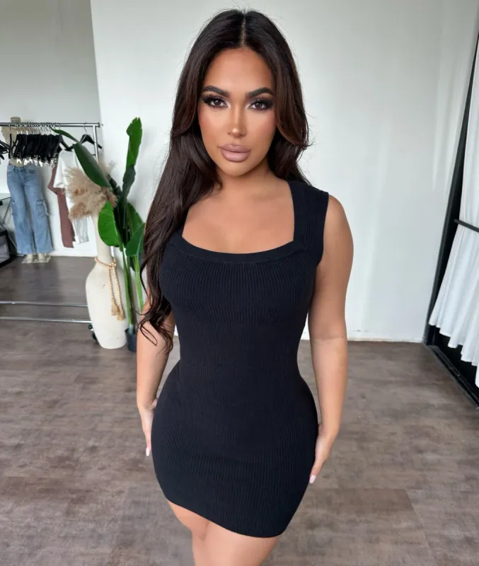 Sofia Dress (Black) sold by OOTDFash