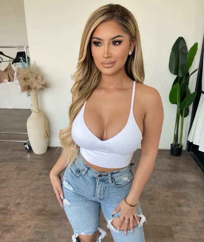 Annemi Top (White) sold by OOTDFash