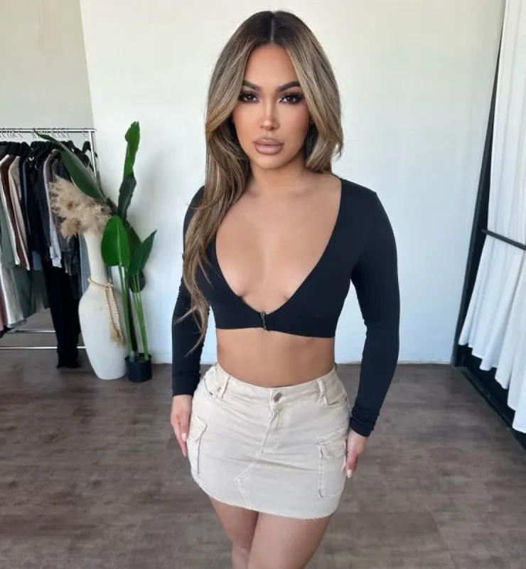 Samira Top (Black) sold by OOTDFash