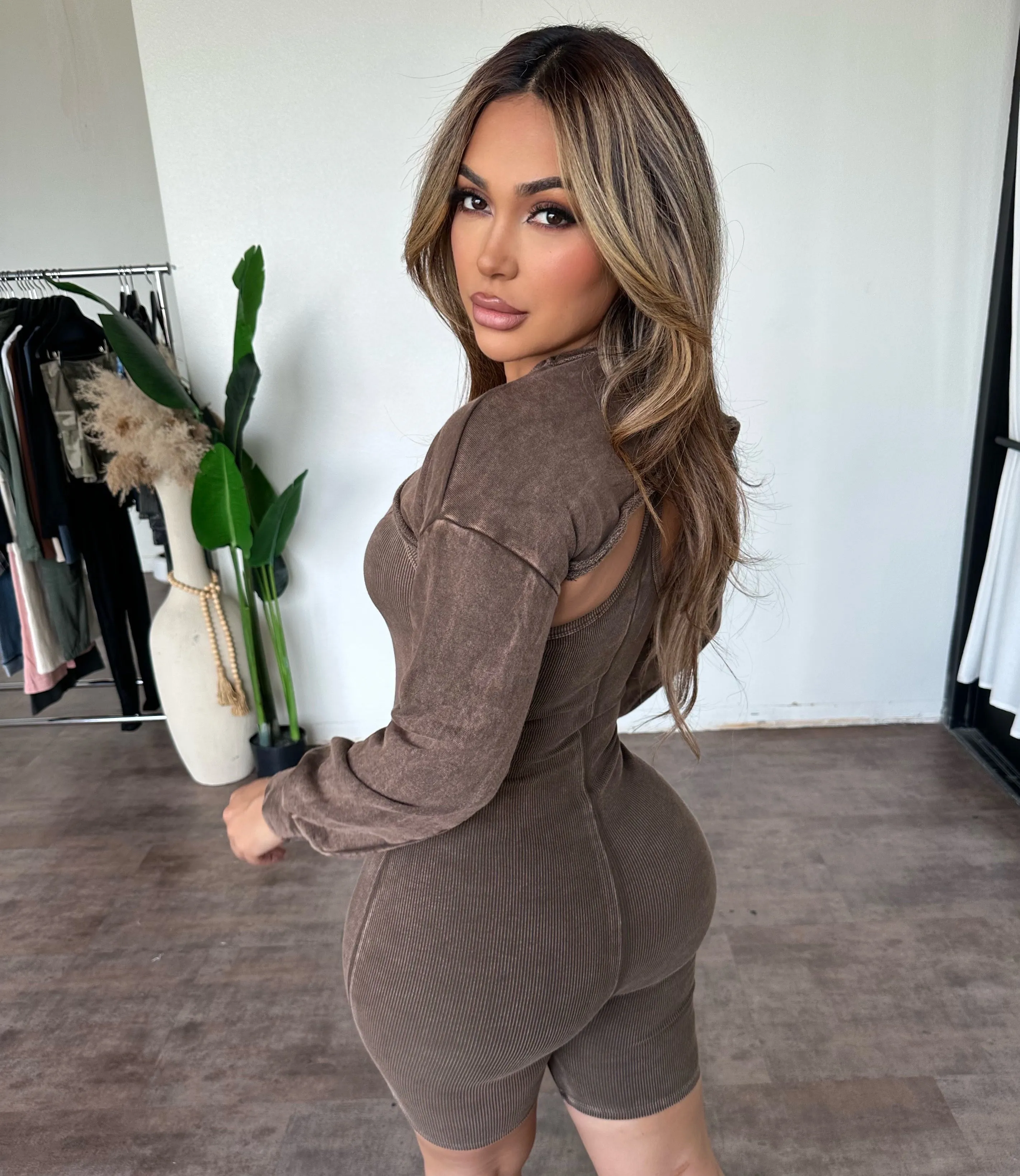 Clover Set (Brown) sold by OOTDFash product image thumbnail 2