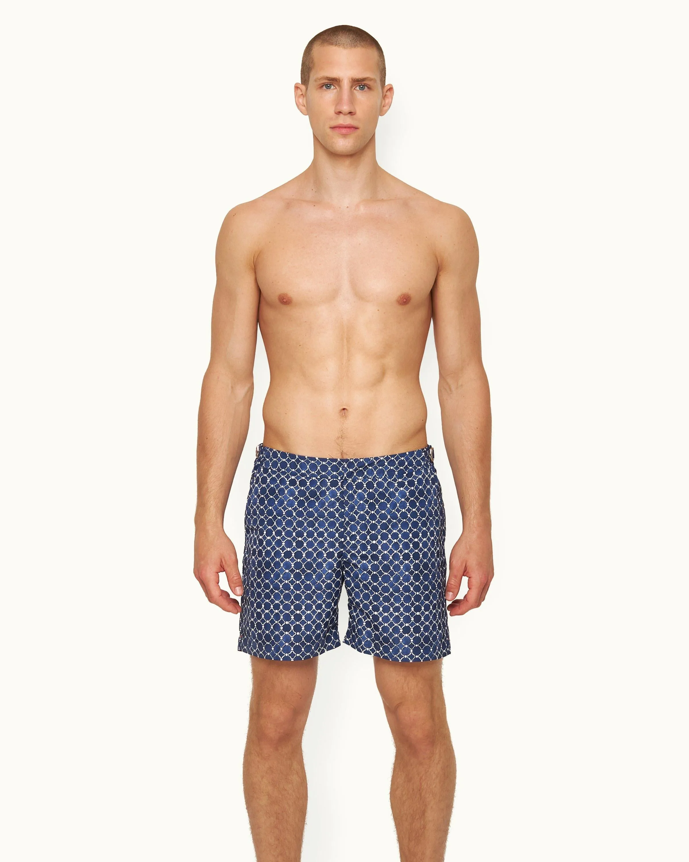 Bulldog sold by Orlebar Brown product image thumbnail 2