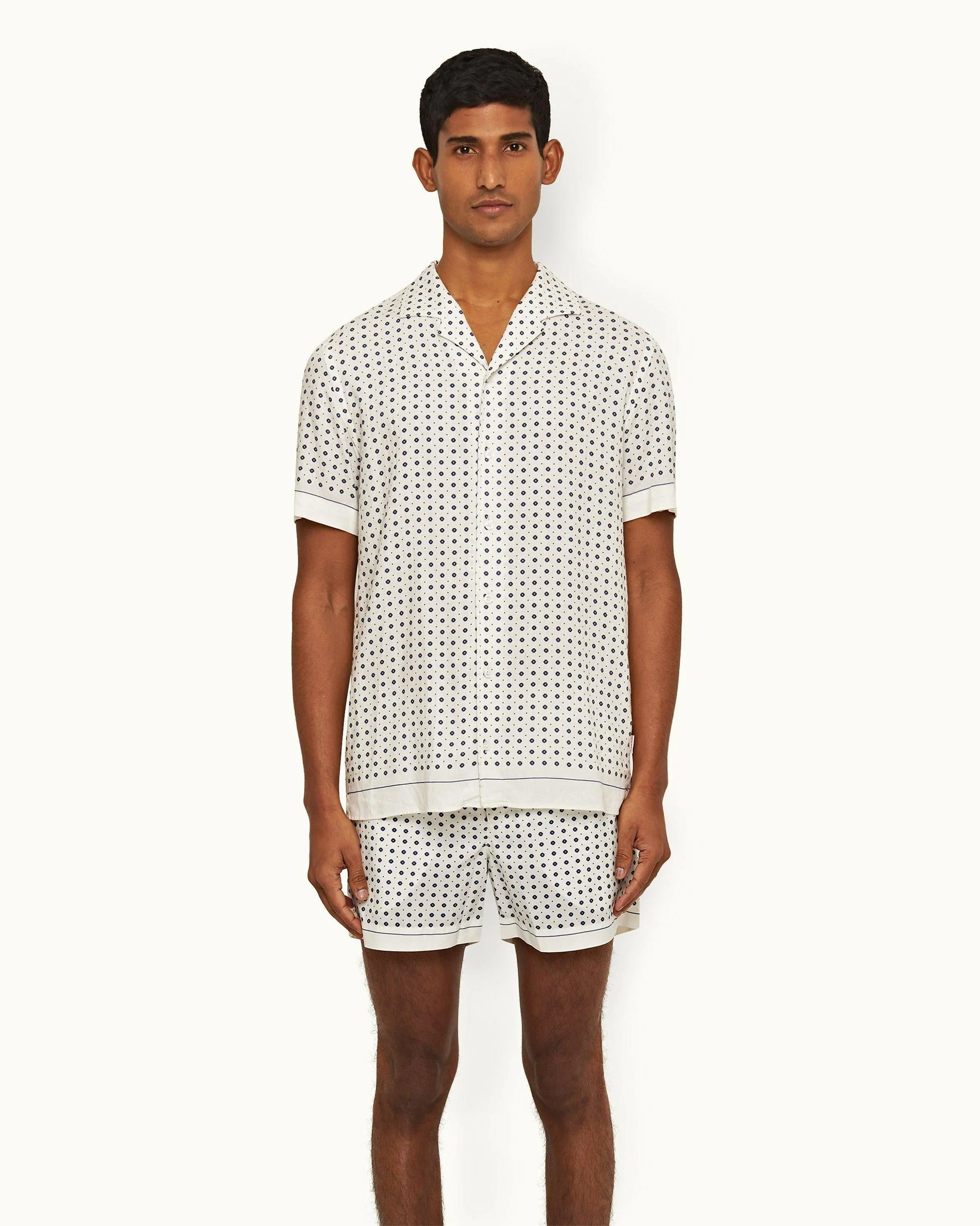 Hibbert sold by Orlebar Brown product image thumbnail 2