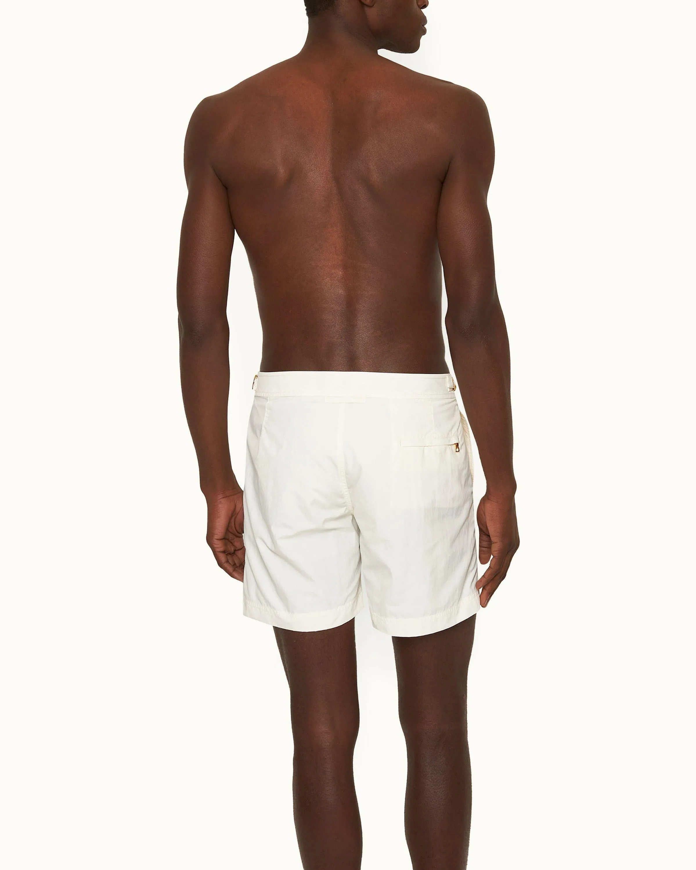 Bulldog sold by Orlebar Brown product image thumbnail 3