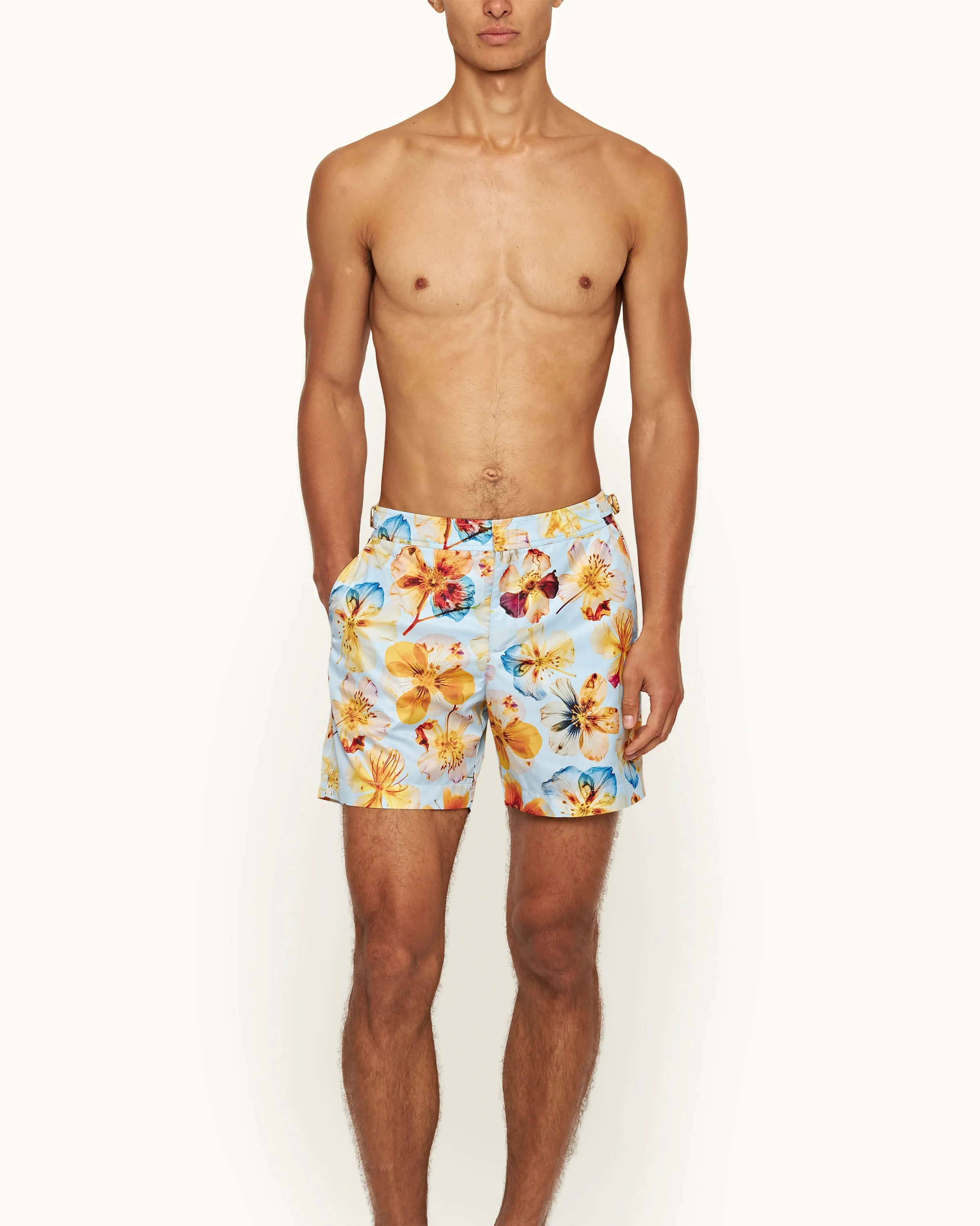 Bulldog sold by Orlebar Brown product image thumbnail 3