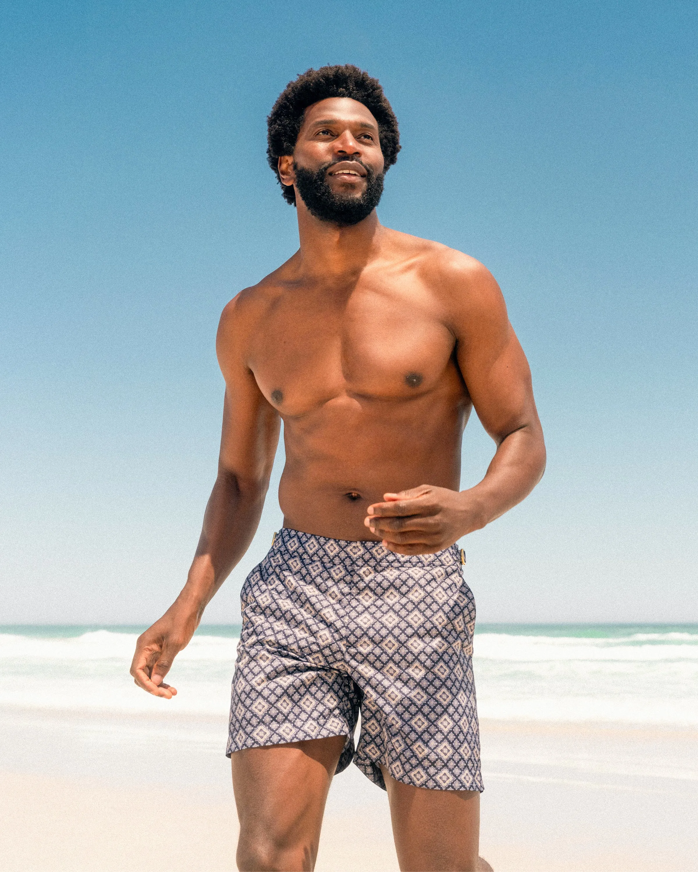 Bulldog sold by Orlebar Brown product image thumbnail 5