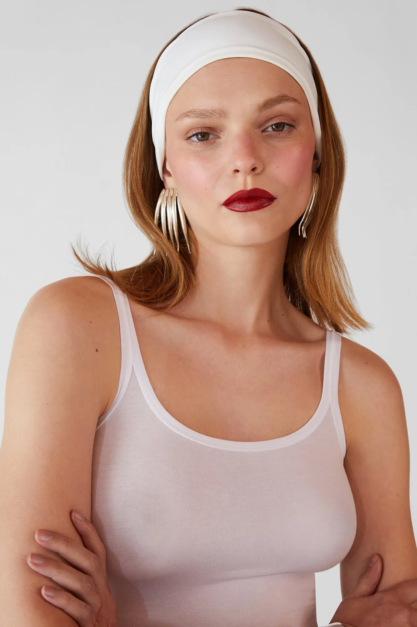 Classic Headband sold by Orseund Iris product image thumbnail 2