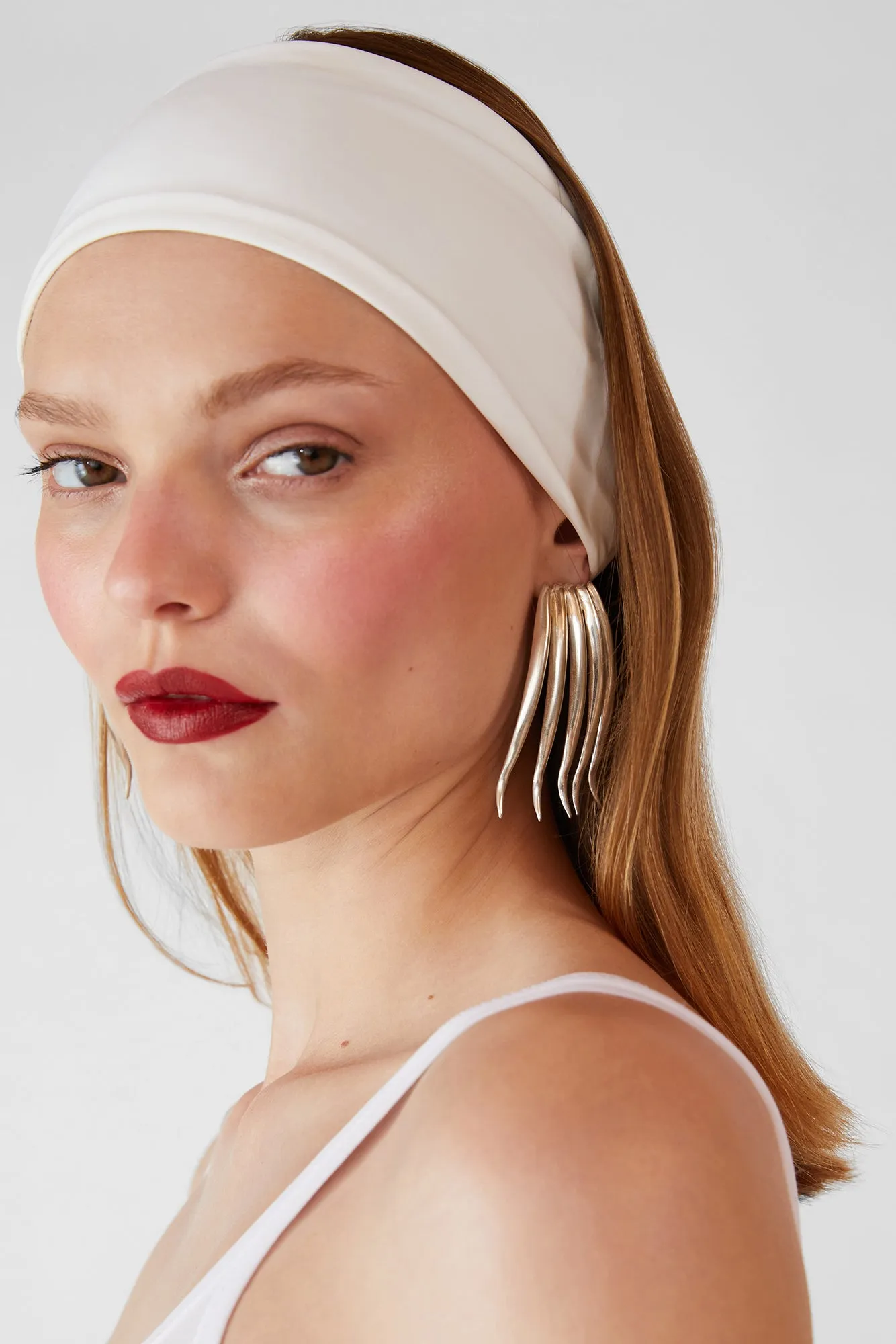 Classic Headband sold by Orseund Iris product image thumbnail 4