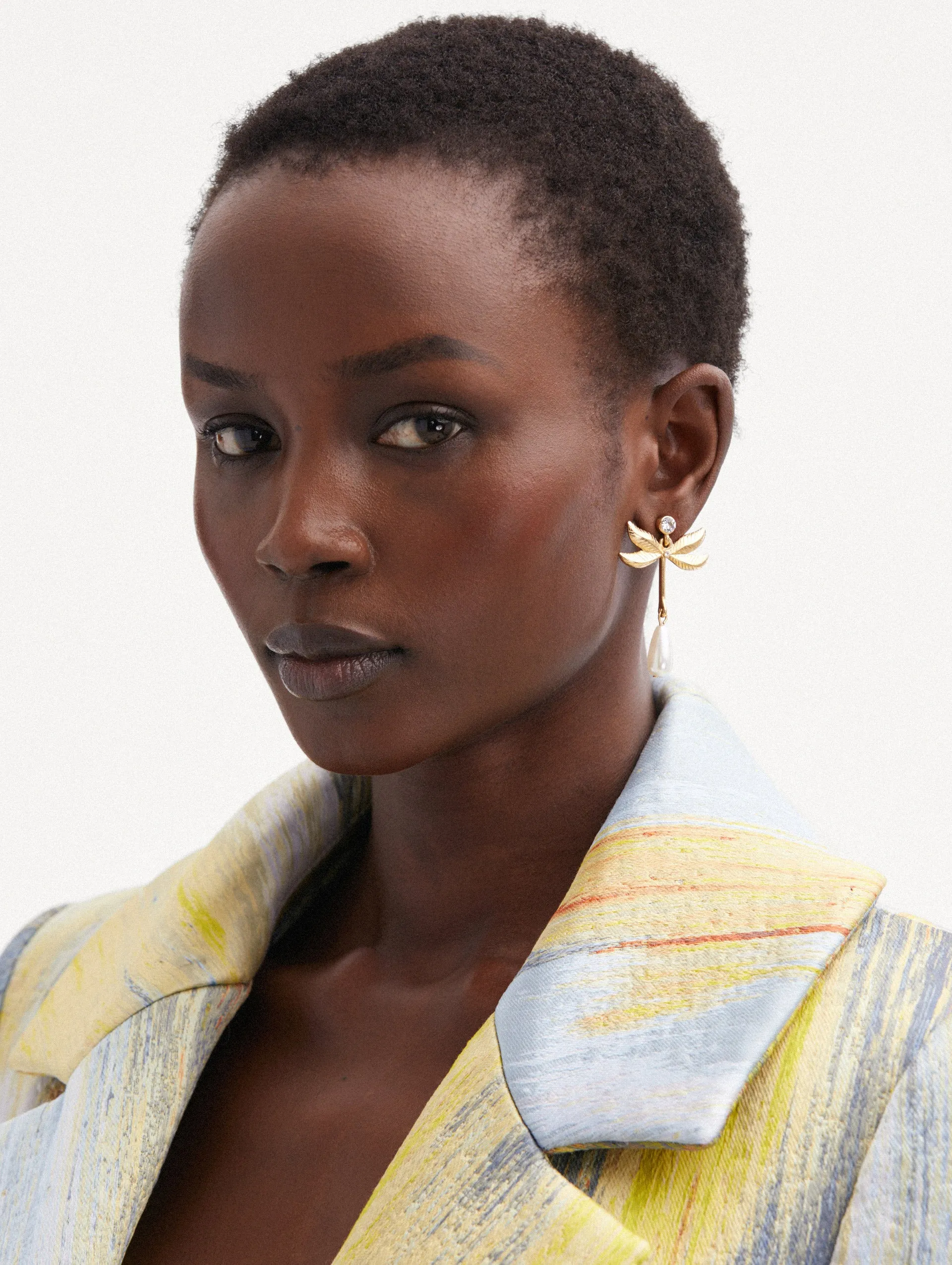 Dragonfly Pearl Drop Earrings sold by Oscar de la Renta product image thumbnail 2