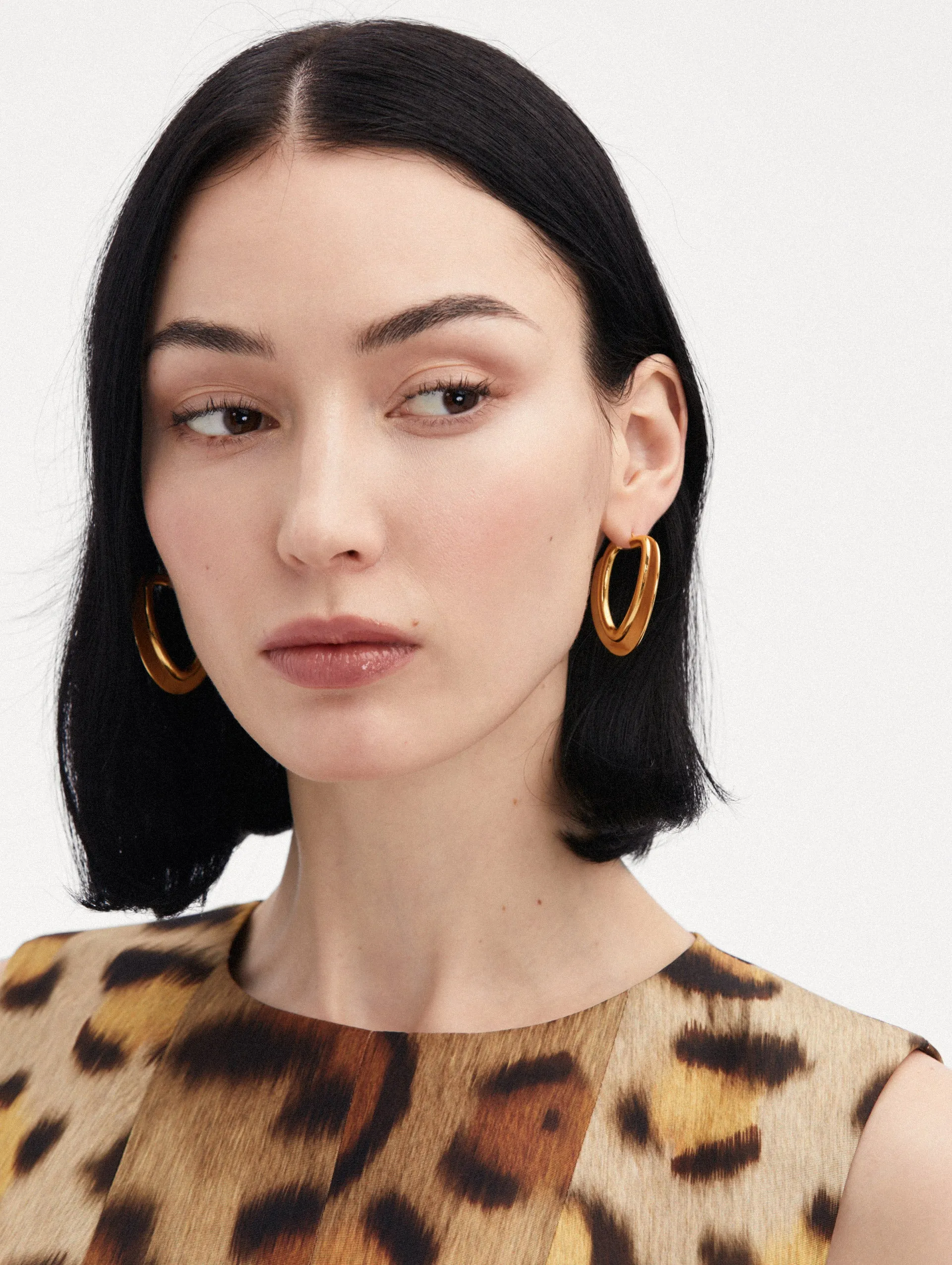 O Disk Hoop Earrings sold by Oscar de la Renta product image thumbnail 2
