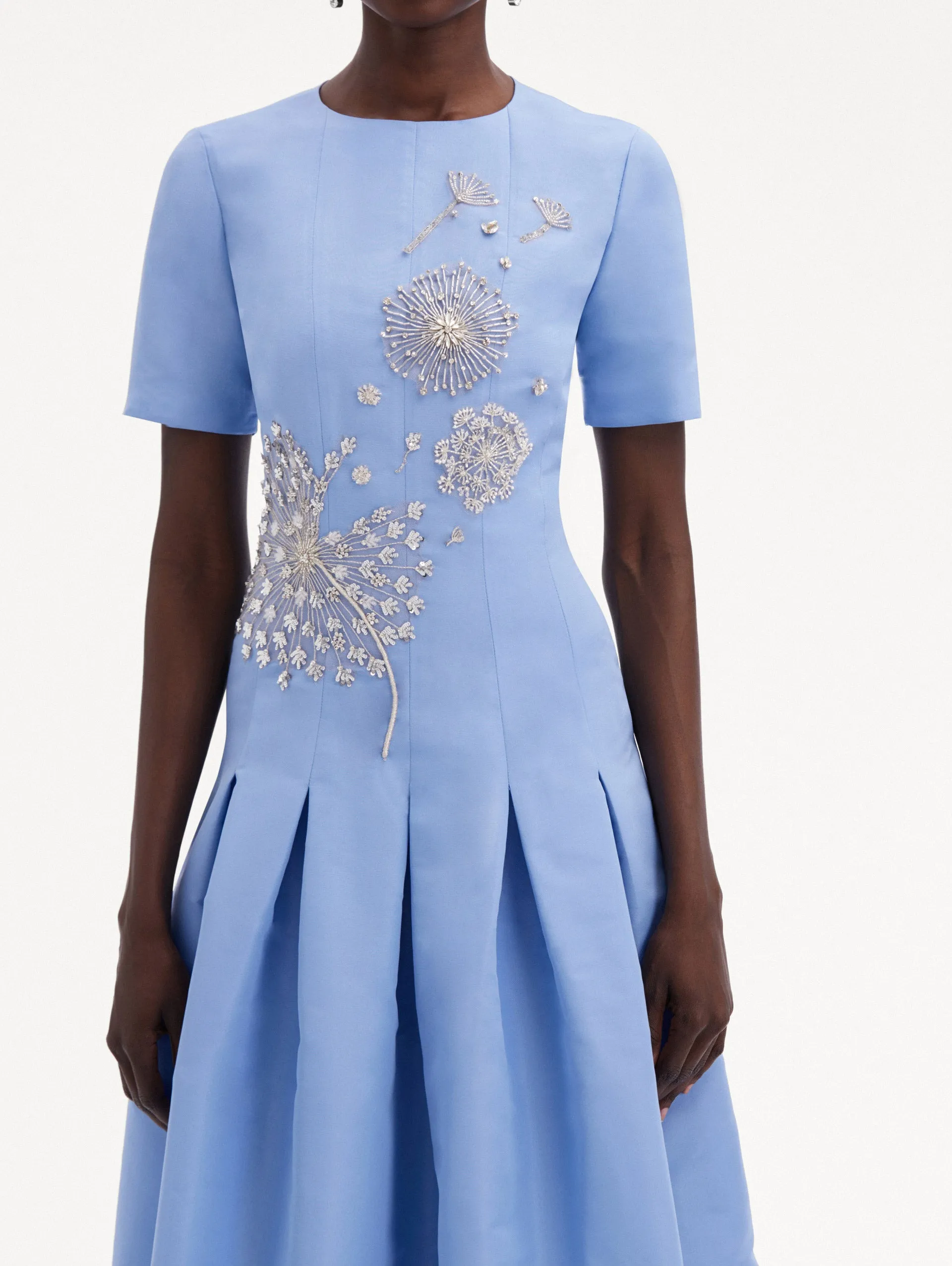 Dandelion Crystal Embroidered Faille Gown sold by Oscar de la Renta product image thumbnail 5