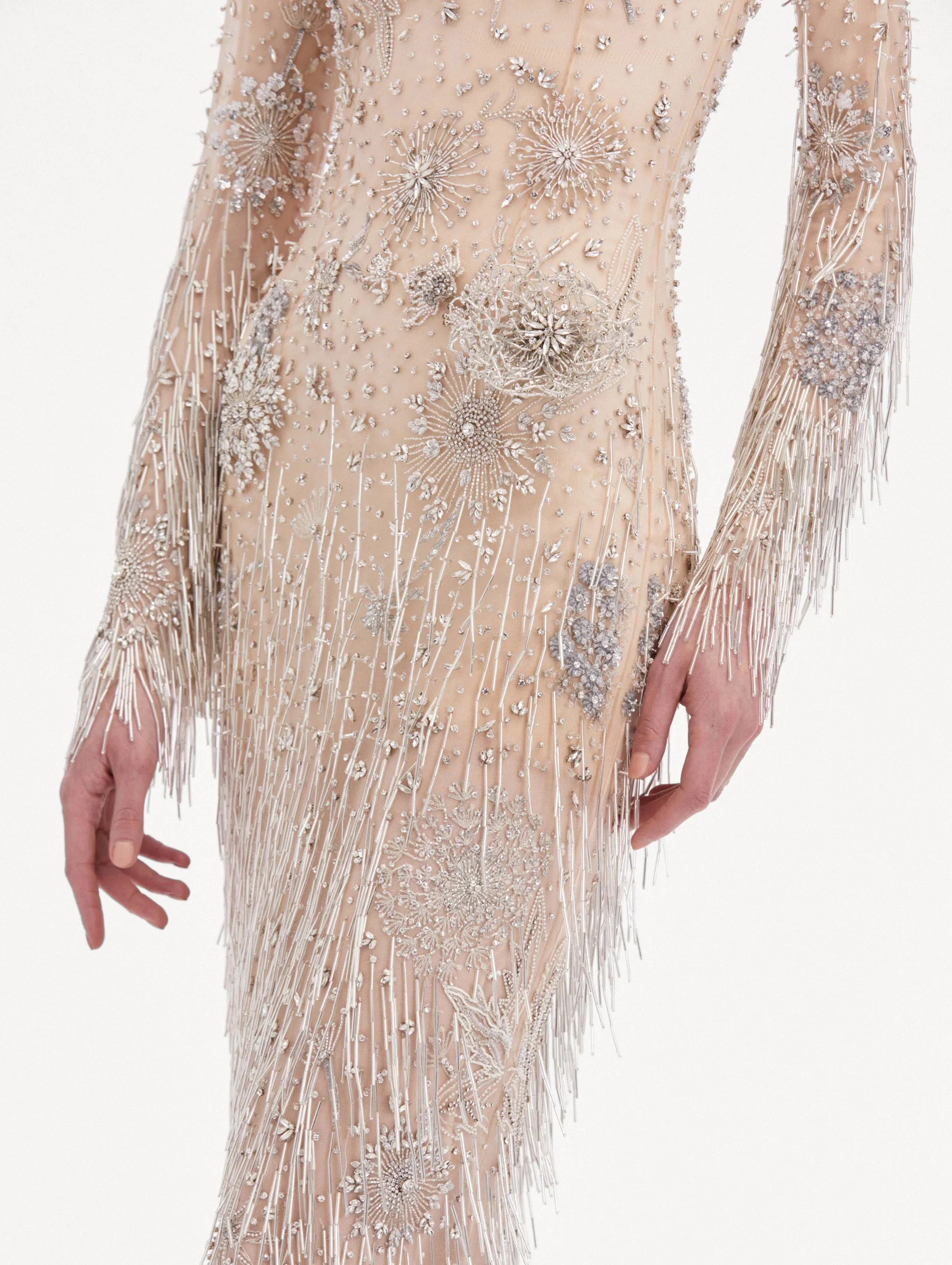 Dandelion Crystal Embroidered Tulle Gown sold by Oscar de la Renta product image thumbnail 5