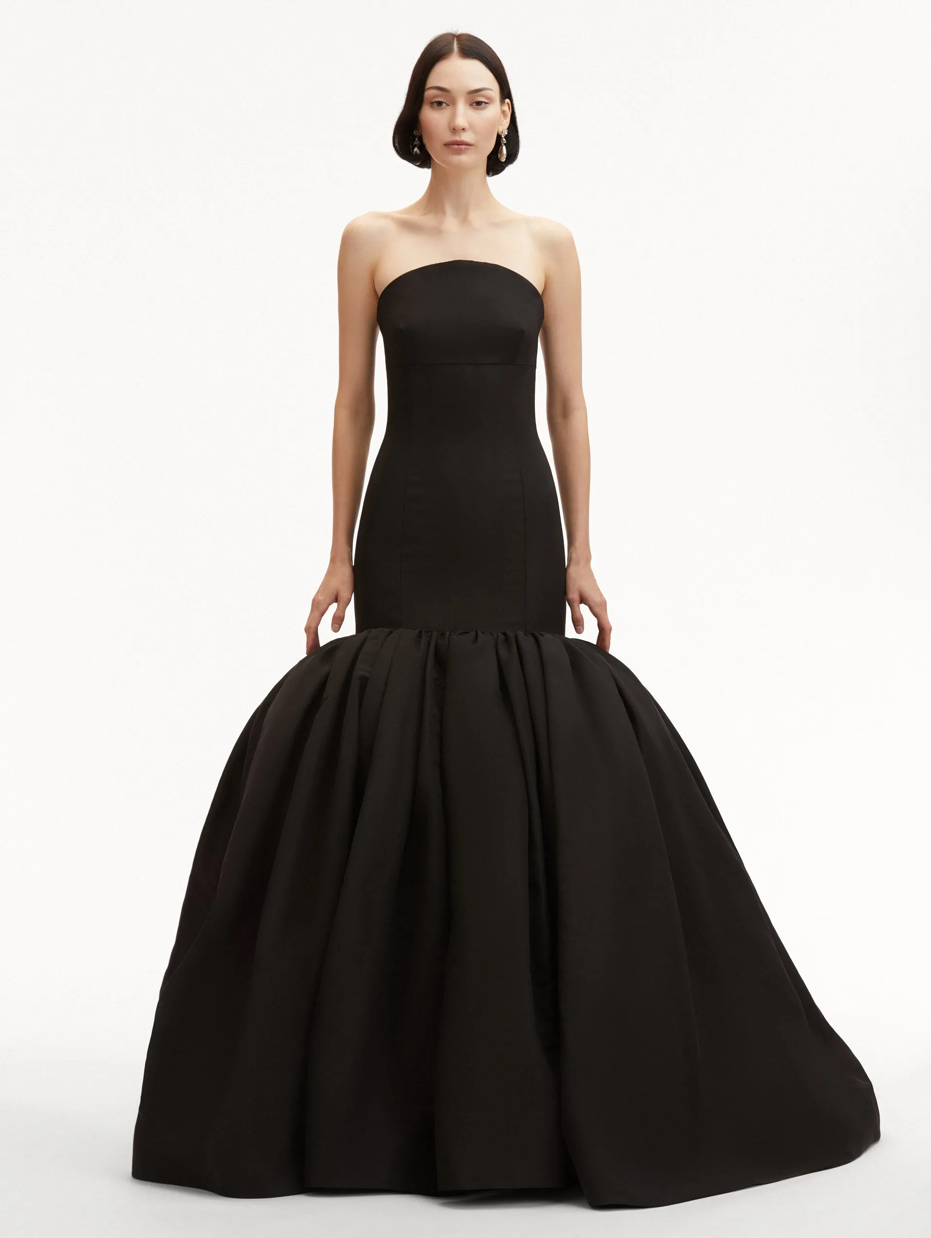 Silk Faille Mermaid Gown sold by Oscar de la Renta product image thumbnail 2