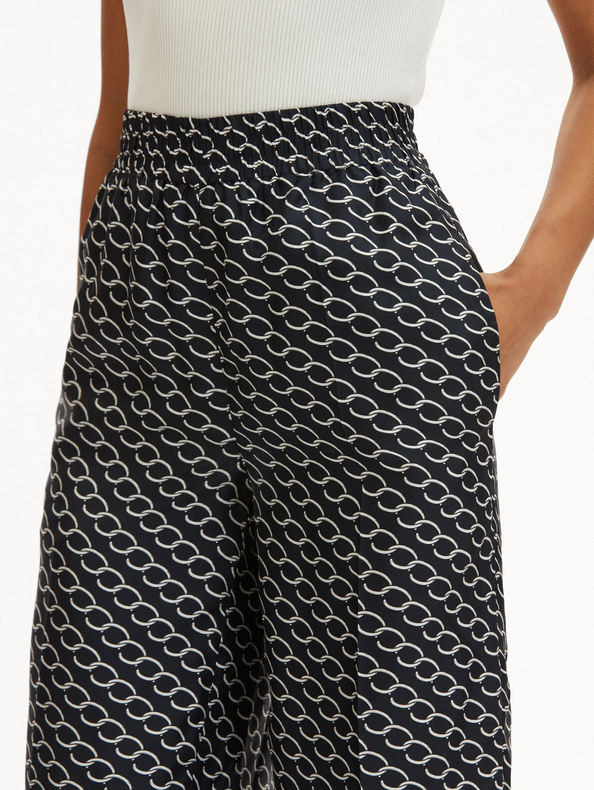 Small Oscar Chain-Link Pant sold by Oscar de la Renta product image thumbnail 4