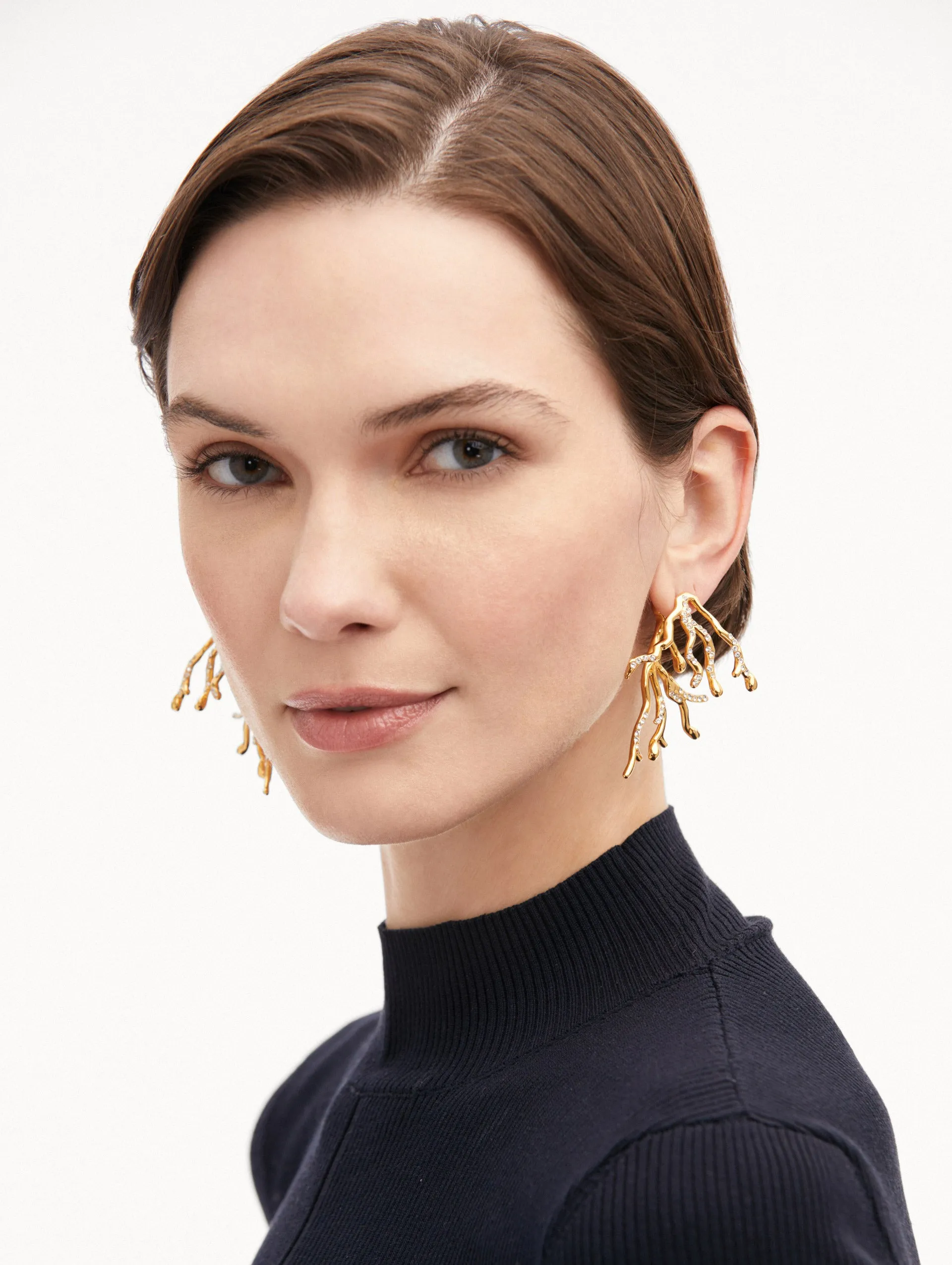 Coral & Gold Drops Earrings sold by Oscar de la Renta product image thumbnail 2
