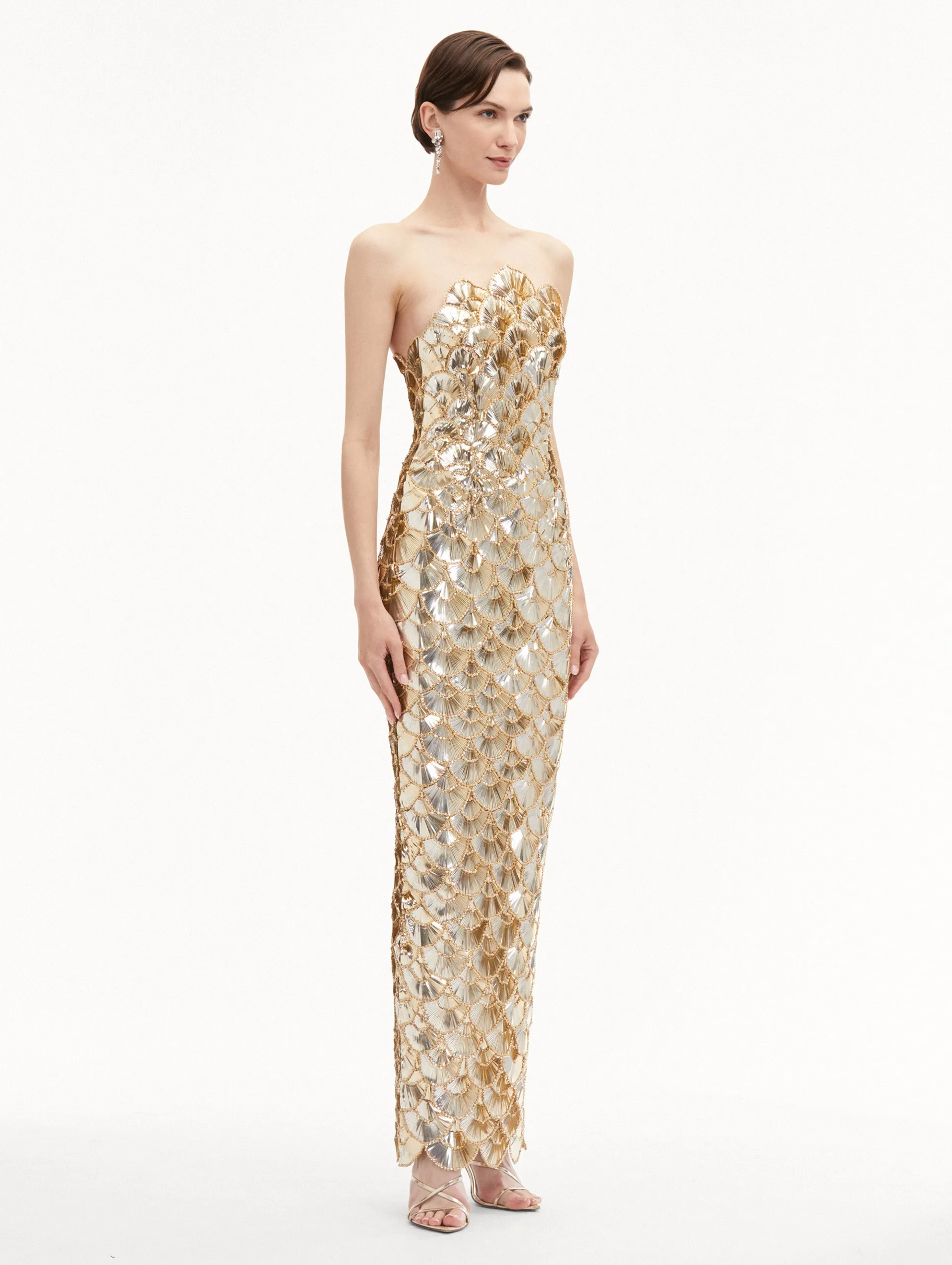 Sequin Scallop Embroidered Gown sold by Oscar de la Renta product image thumbnail 4