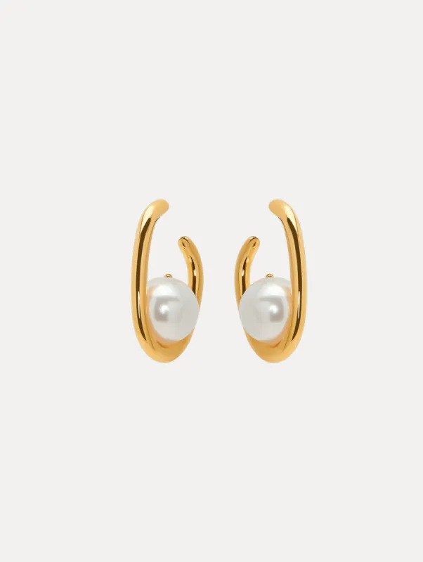 Pearl O Hoop Earrings sold by Oscar de la Renta