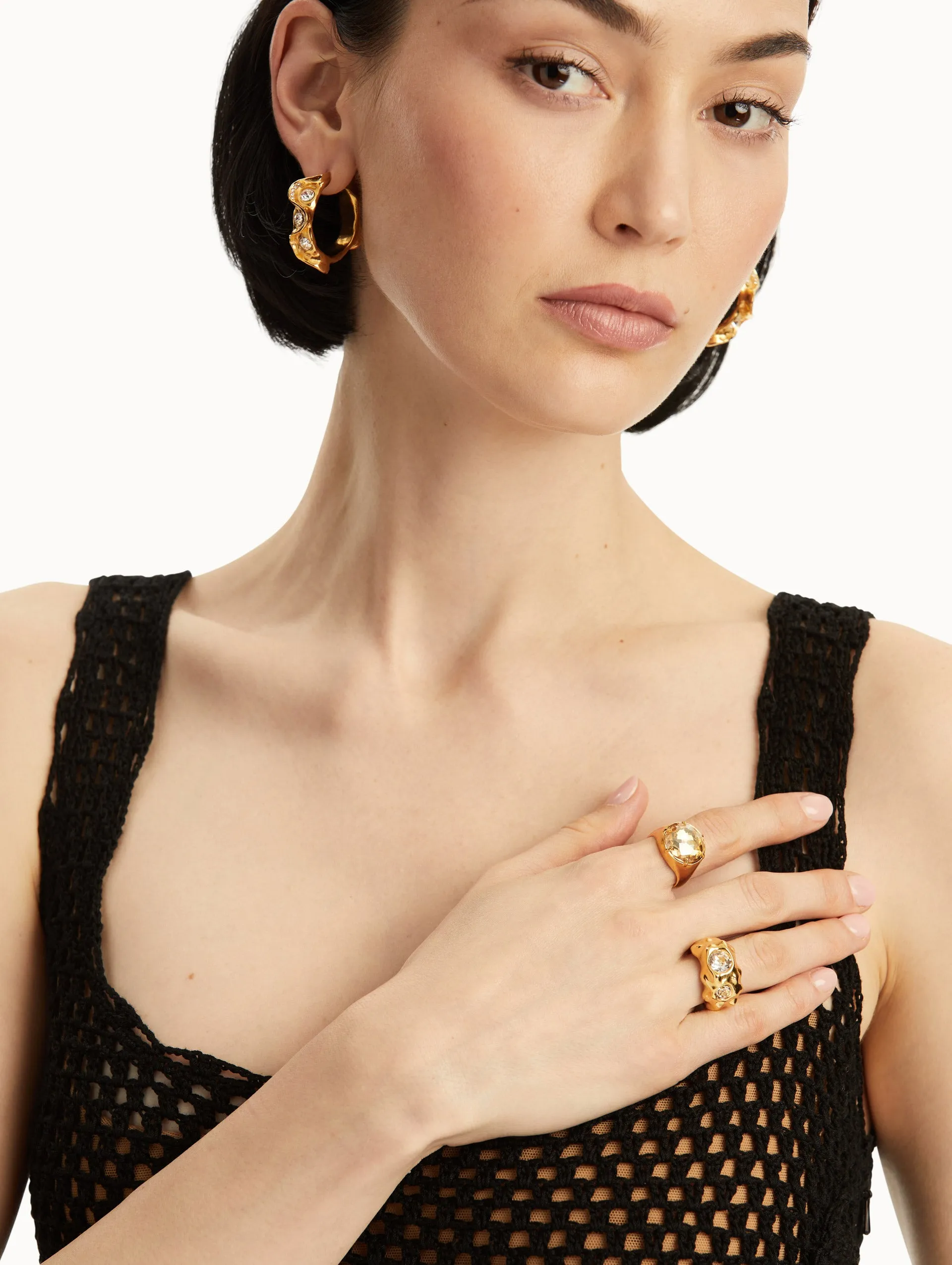 Textured Metal Crystal Ring sold by Oscar de la Renta product image thumbnail 3