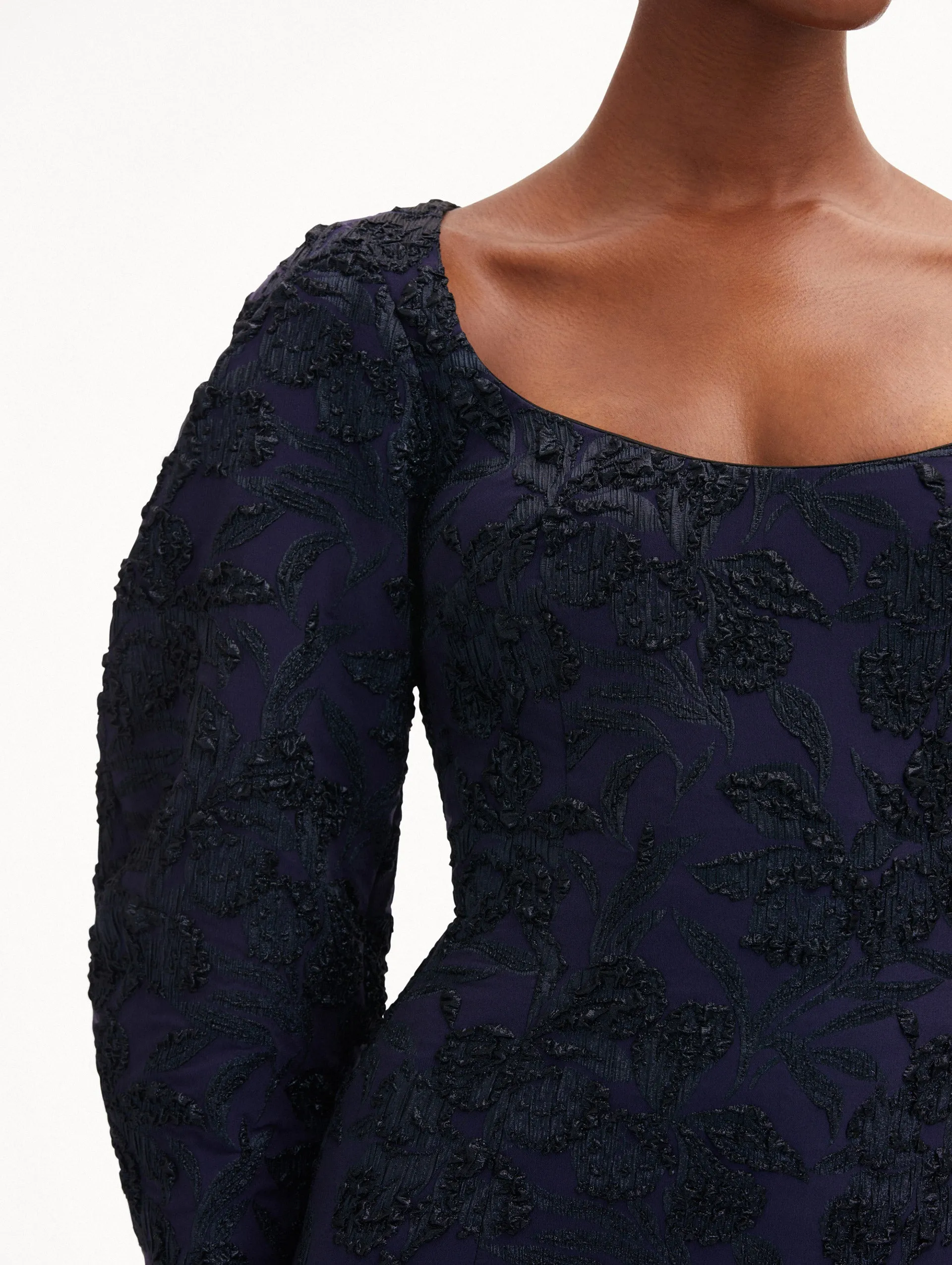 Metallic Orchid Jacquard Column Gown sold by Oscar de la Renta product image thumbnail 5