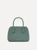 The Mini Ivy sold by Oscar de la Renta