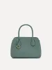 The Mini Ivy sold by Oscar de la Renta