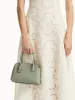 The Mini Ivy sold by Oscar de la Renta