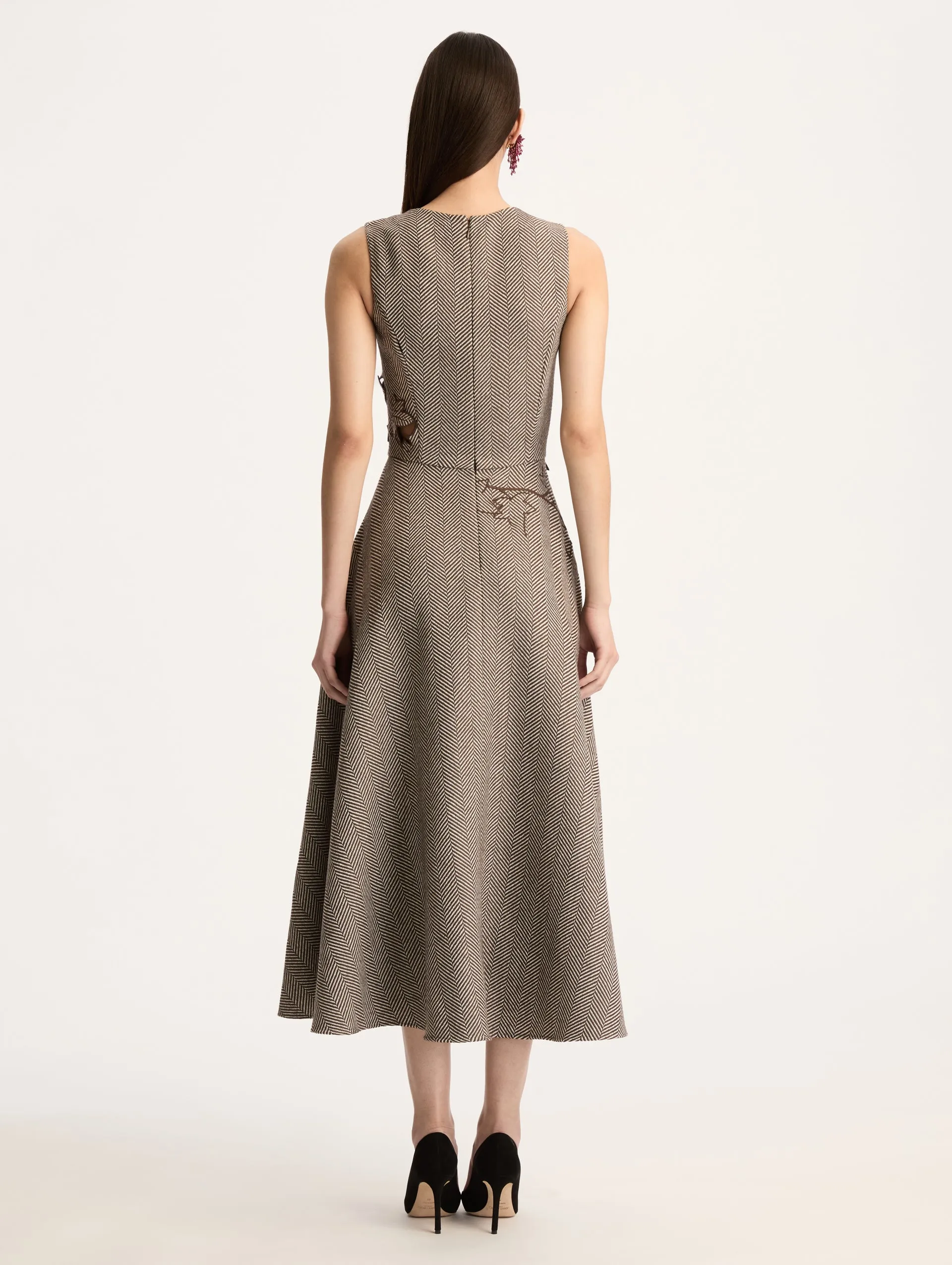 Sleeveless Embroidered Cashmere Dress sold by Oscar de la Renta product image thumbnail 2