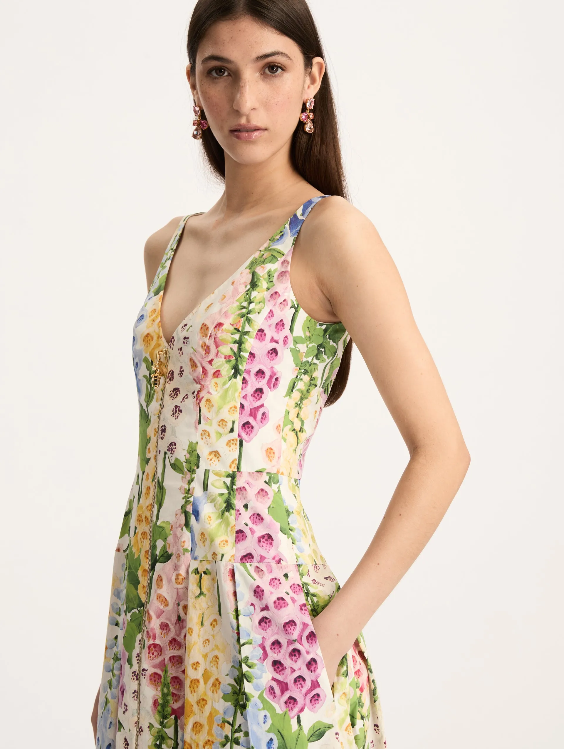 Foxgloves Sleeveless Cotton Poplin Dress sold by Oscar de la Renta product image thumbnail 4