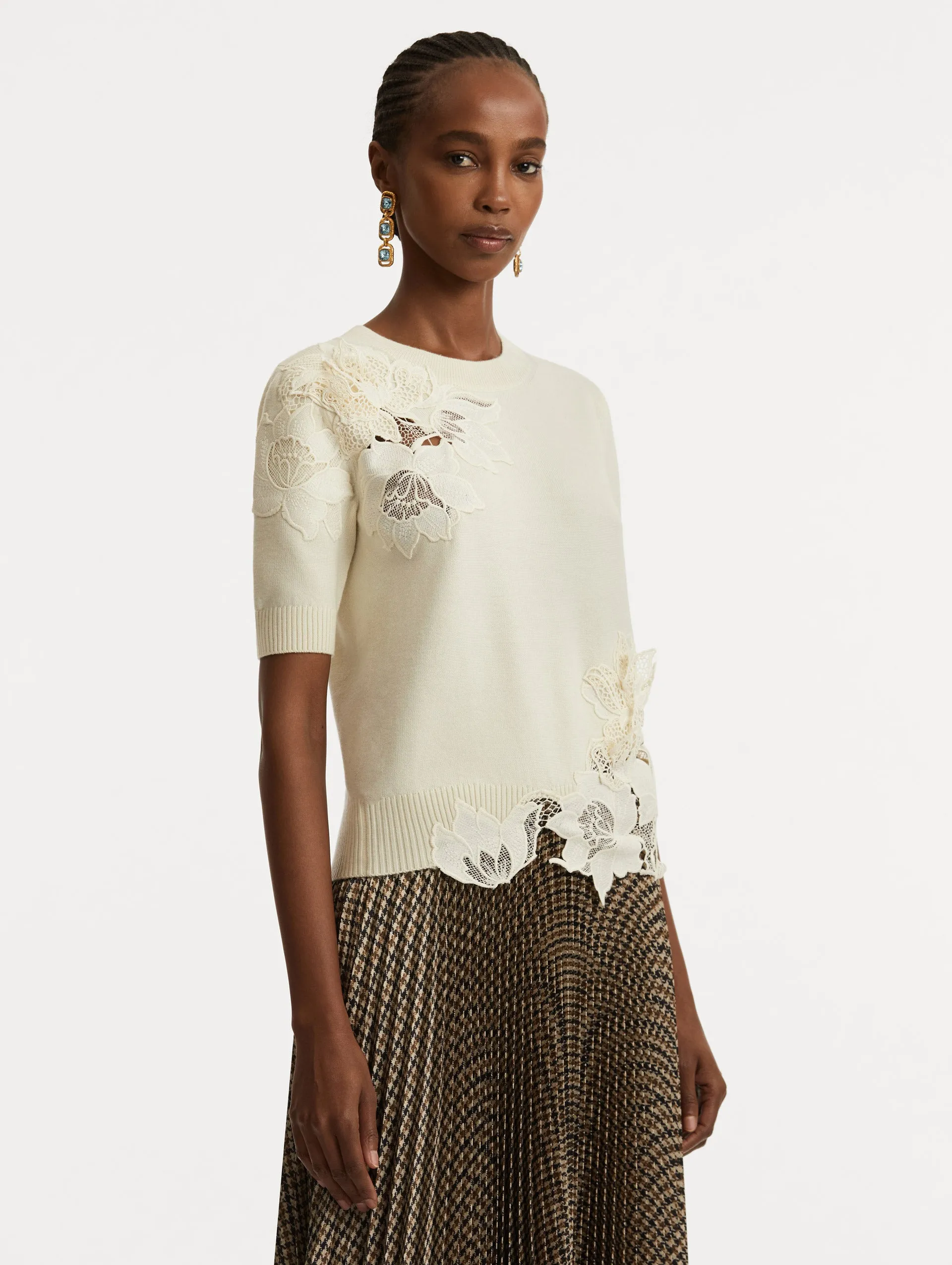 Peony Guipure Insert Pullover sold by Oscar de la Renta product image thumbnail 4