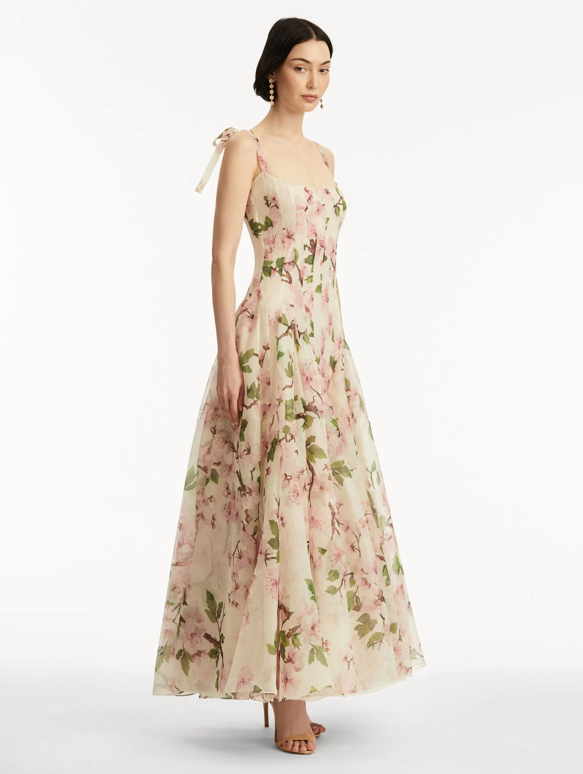 Cherry Blossom Organza Gown sold by Oscar de la Renta product image thumbnail 4