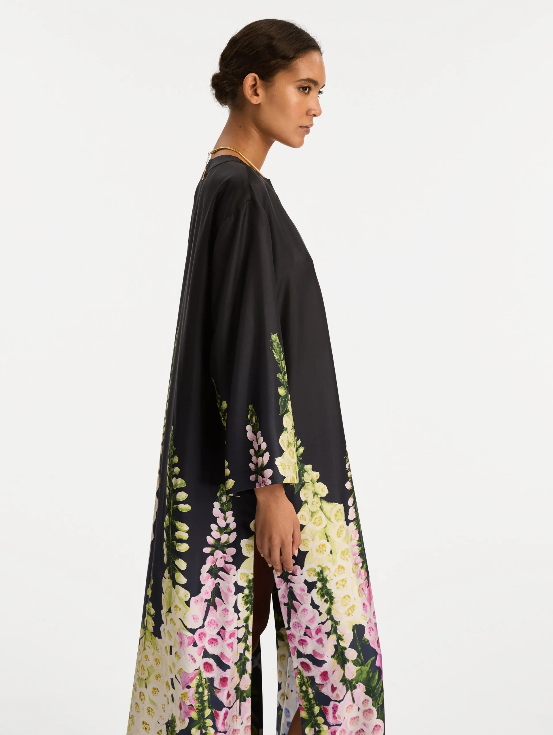 Degradé Foxglove Silk Twill Caftan sold by Oscar de la Renta product image thumbnail 5