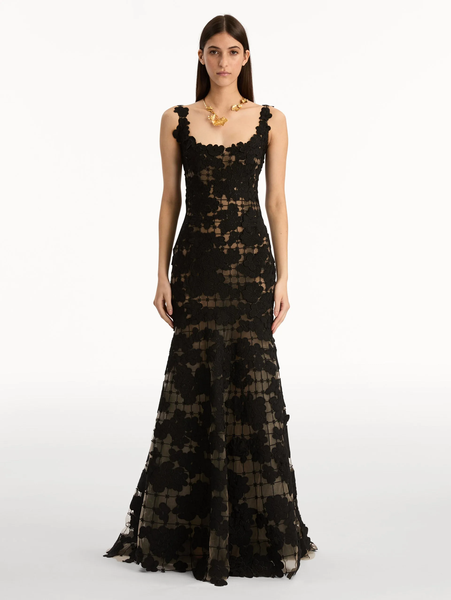 Floral Cutout Threadwork Gown sold by Oscar de la Renta product image thumbnail 2