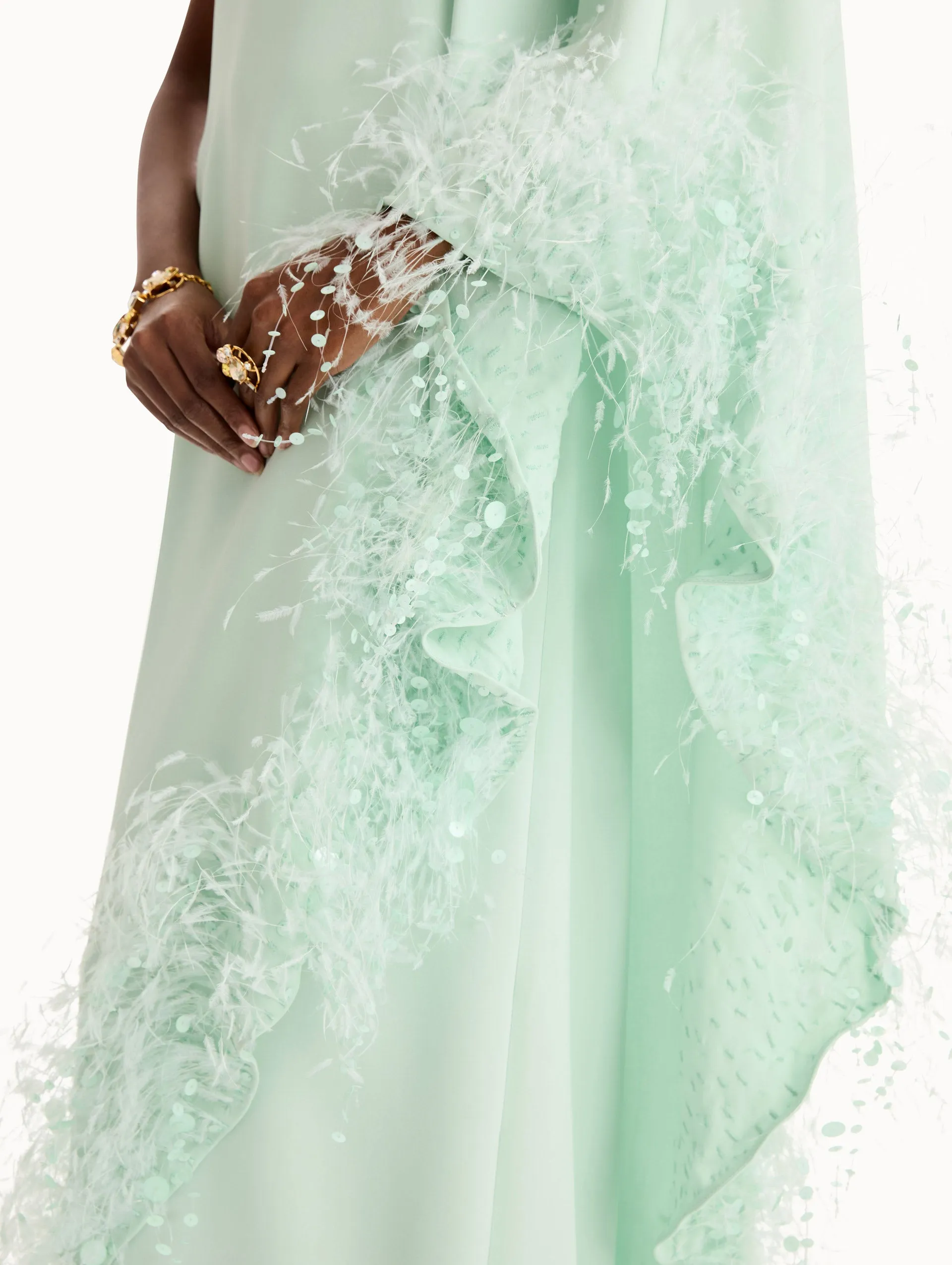 Point d’Esprit Feather Embroidered Caftan sold by Oscar de la Renta product image thumbnail 5