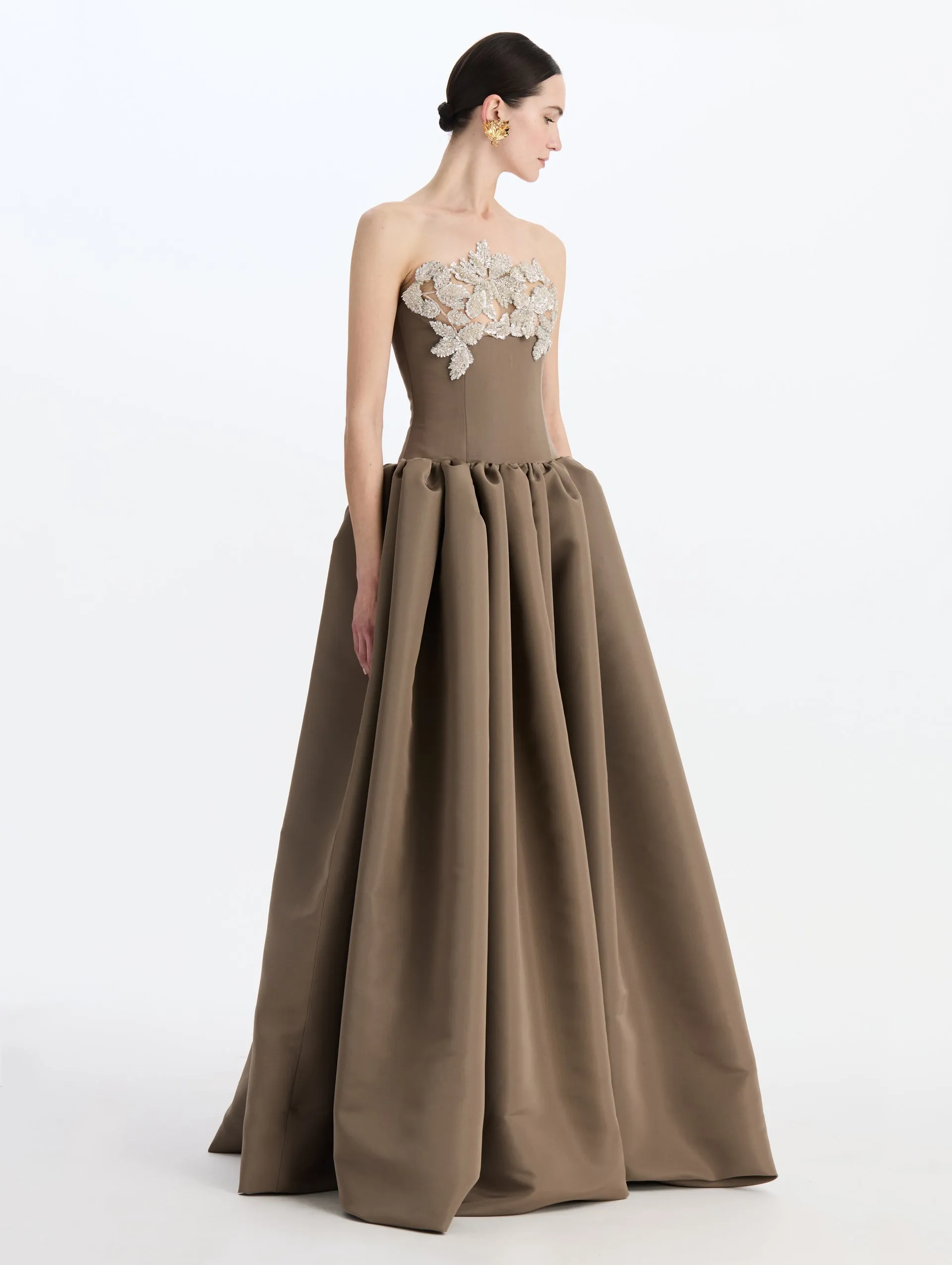 Beaded Sequin Leaf Embroidered Gown sold by Oscar de la Renta product image thumbnail 3