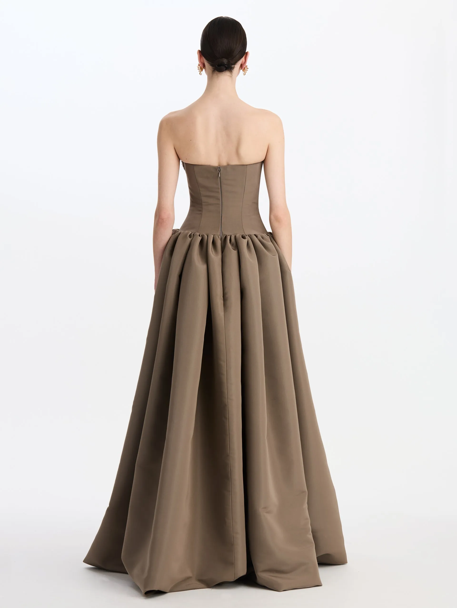 Beaded Sequin Leaf Embroidered Gown sold by Oscar de la Renta product image thumbnail 2