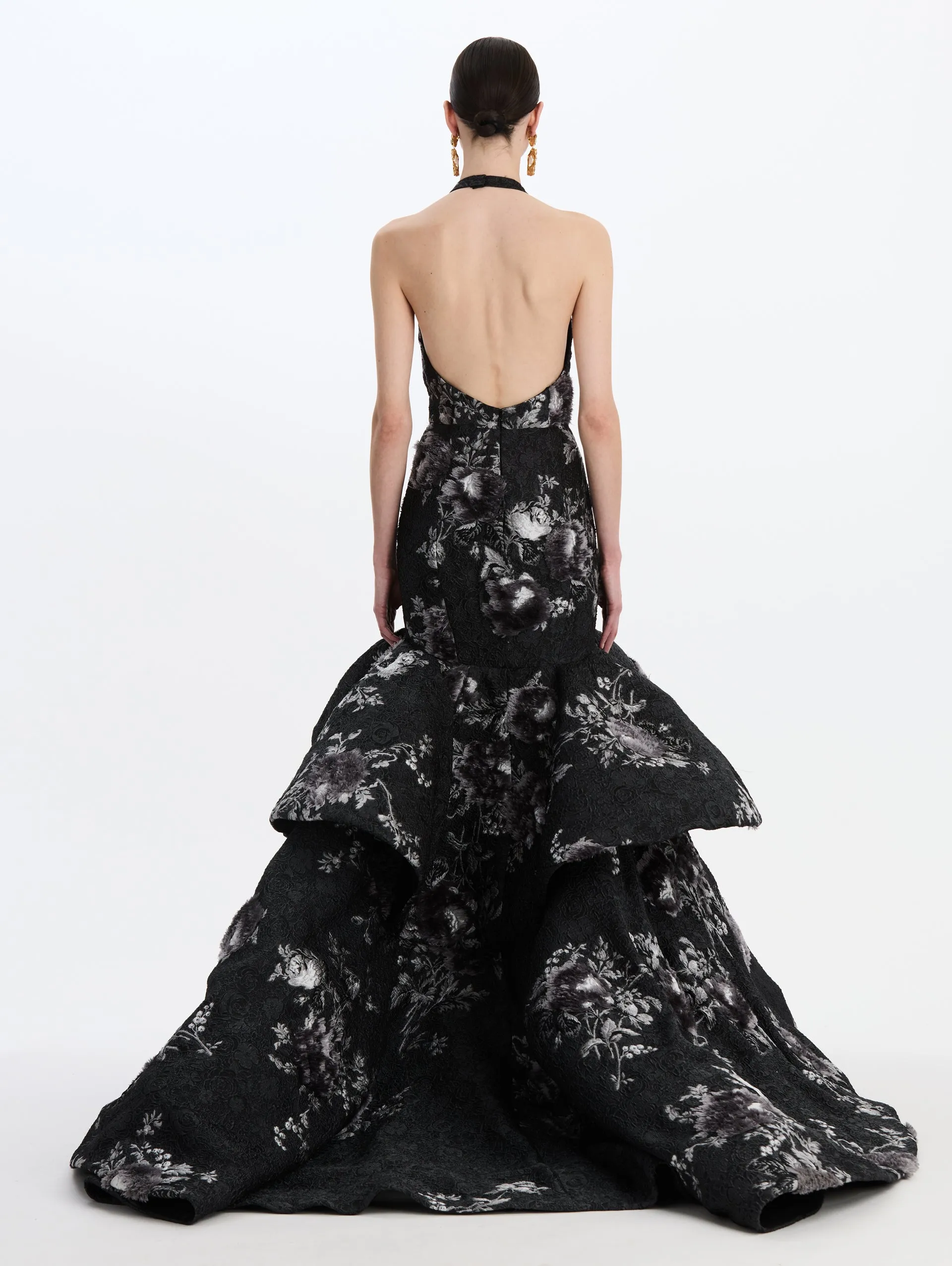 Peony Tiered Mermaid Gown sold by Oscar de la Renta product image thumbnail 2
