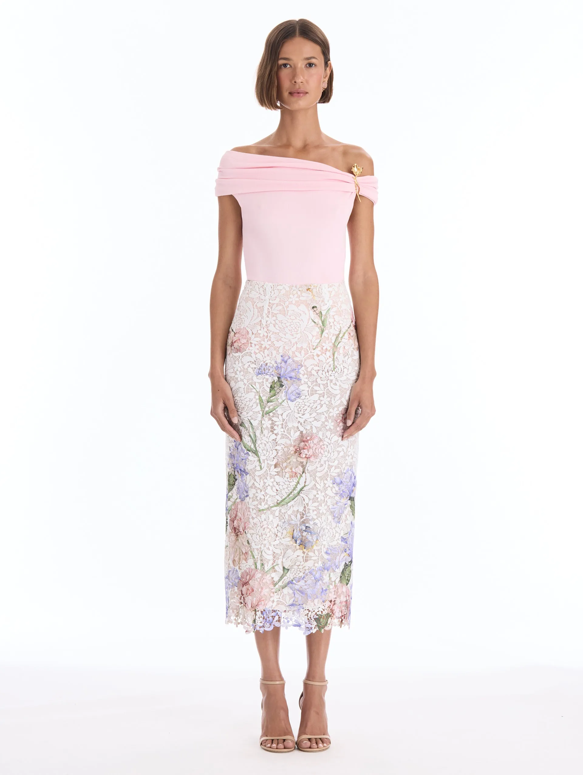 Degradé Painted Iris Guipure Pencil Skirt sold by Oscar de la Renta product image thumbnail 2
