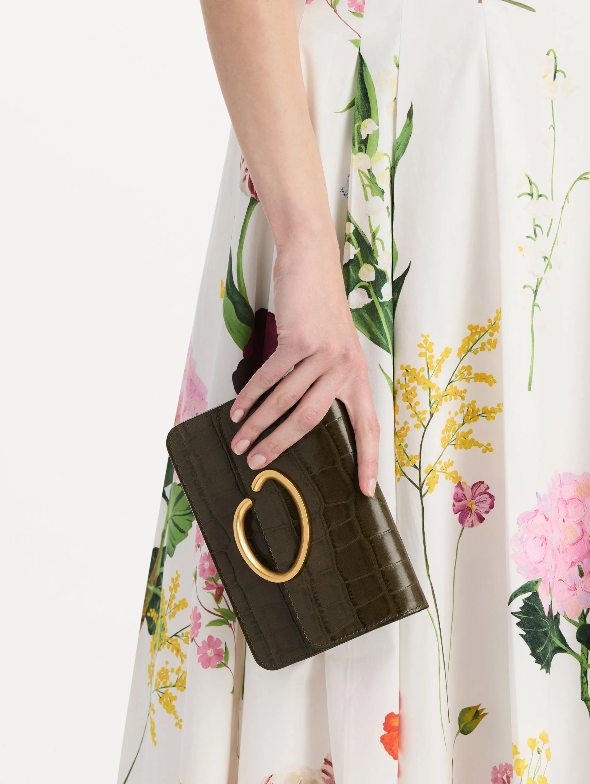 Embossed O Pochette sold by Oscar de la Renta product image thumbnail 2