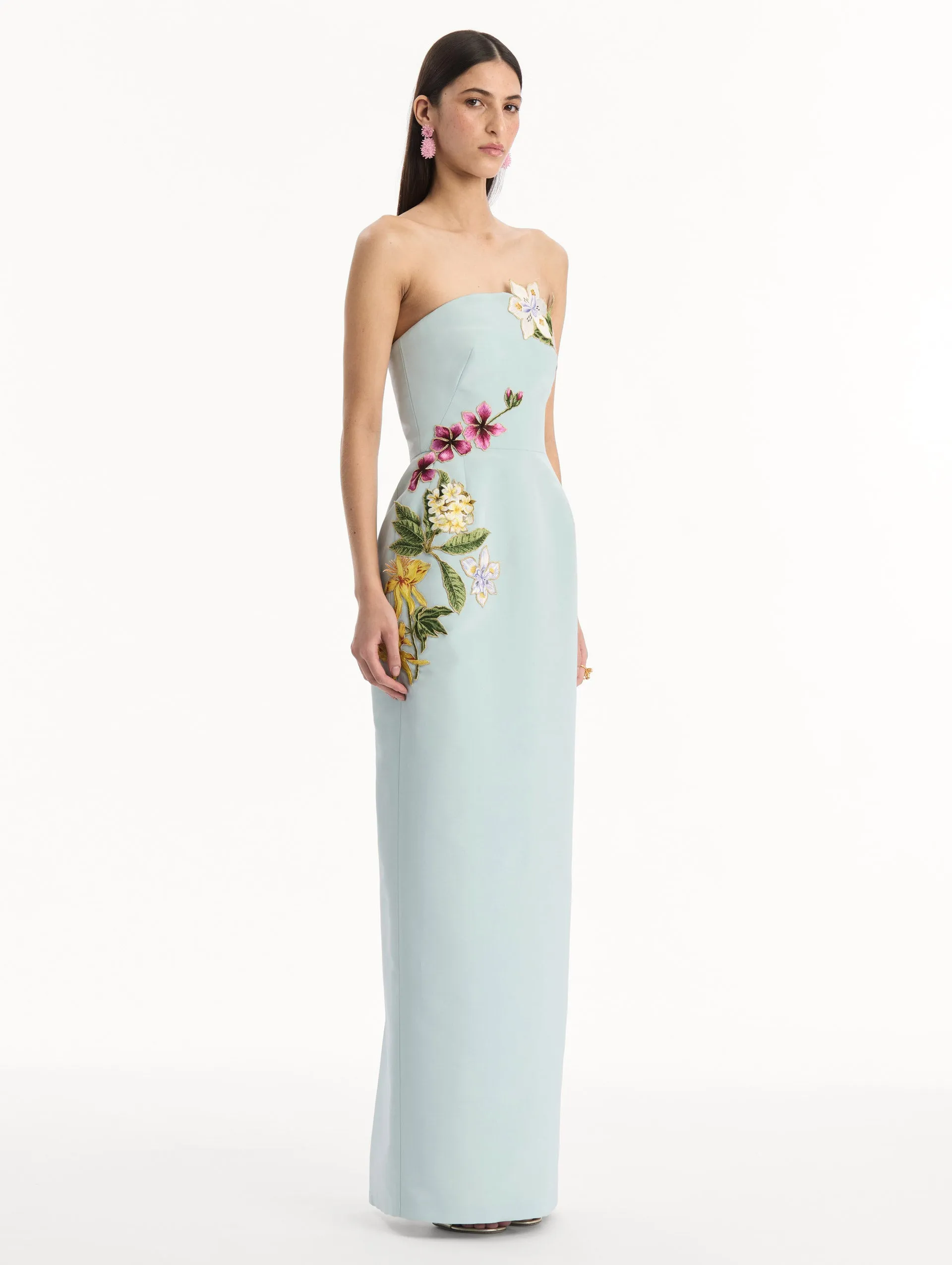 Dominican Mixed-Floral Embroidered Gown sold by Oscar de la Renta product image thumbnail 4