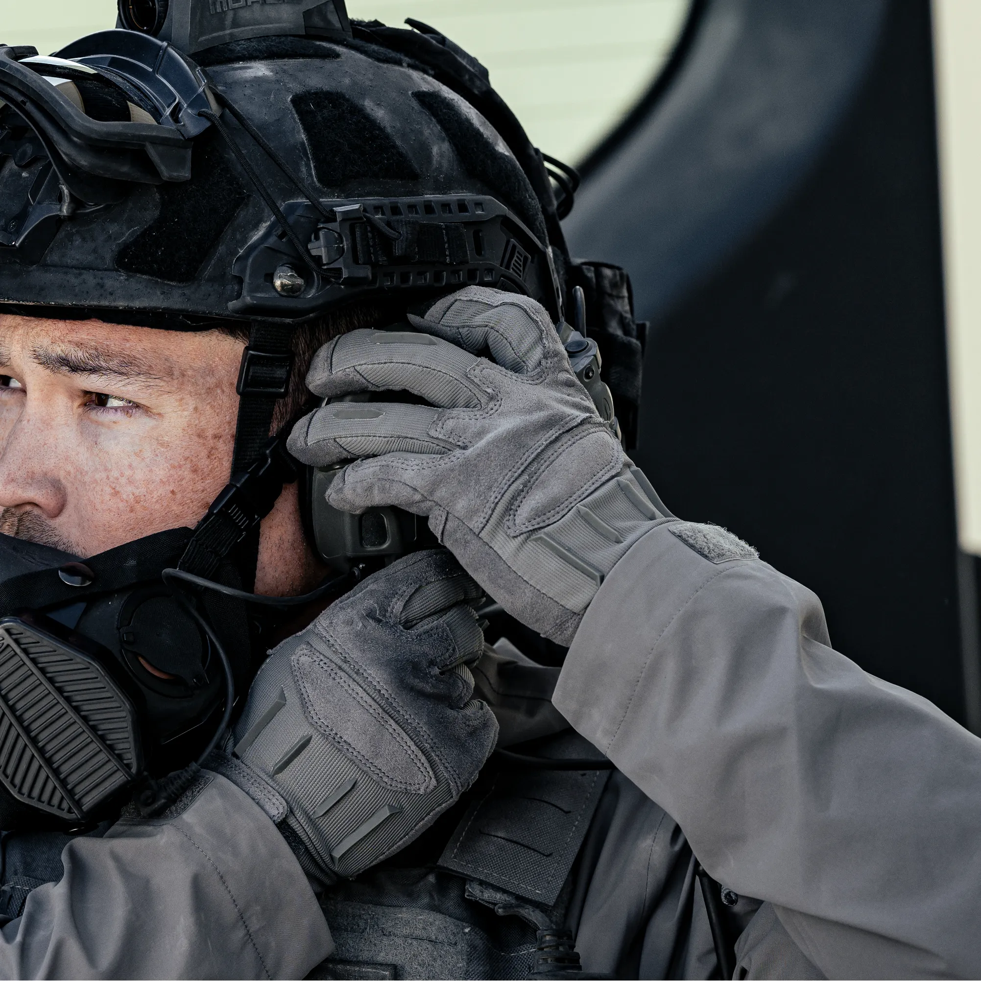 Ironsight II Glove sold by Outdoor Research product image thumbnail 5