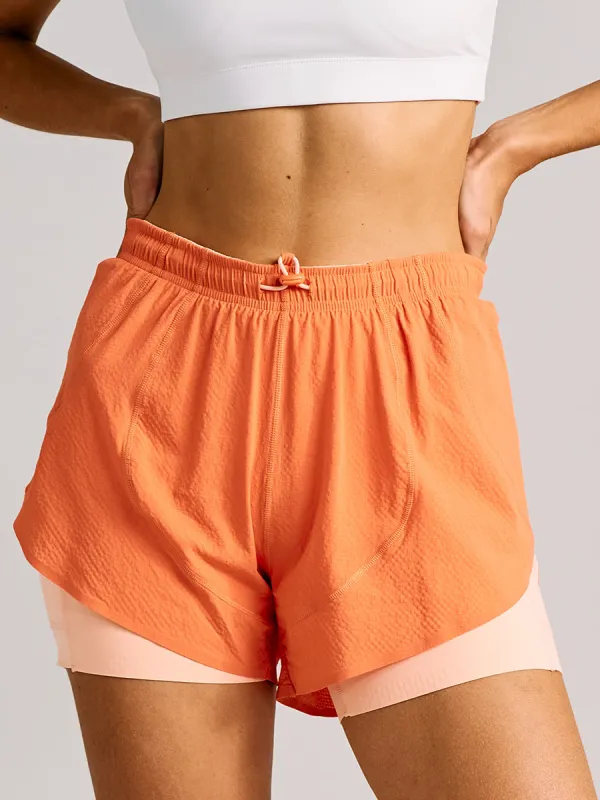 Jog 6" Short made by Outdoor Voices