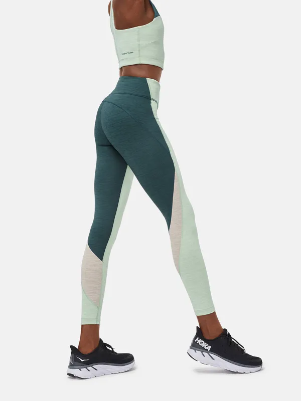 Flex Zoom 7/8 Legging sold by Outdoor Voices