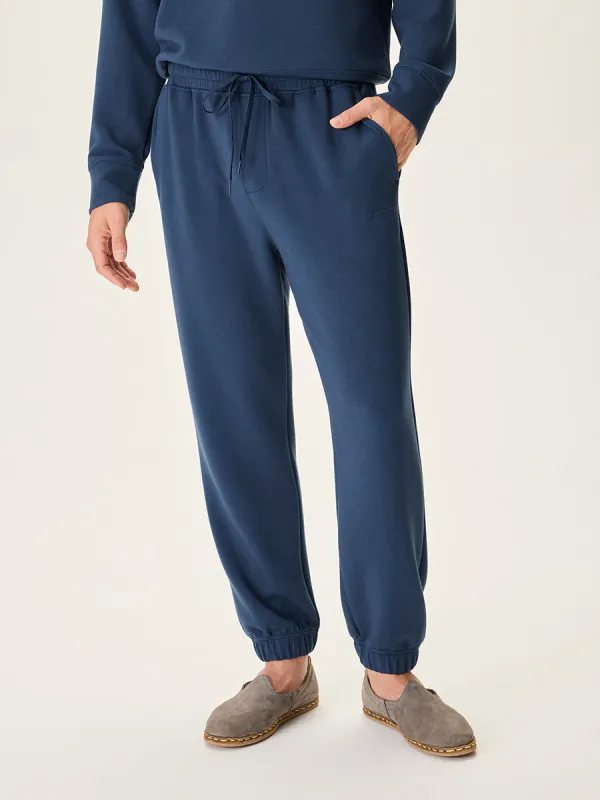 Stratus Pant sold by Outdoor Voices