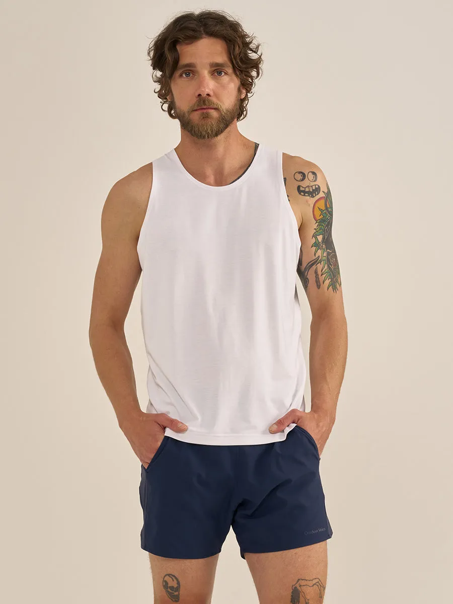 High Stride 5" Short with Pockets sold by Outdoor Voices