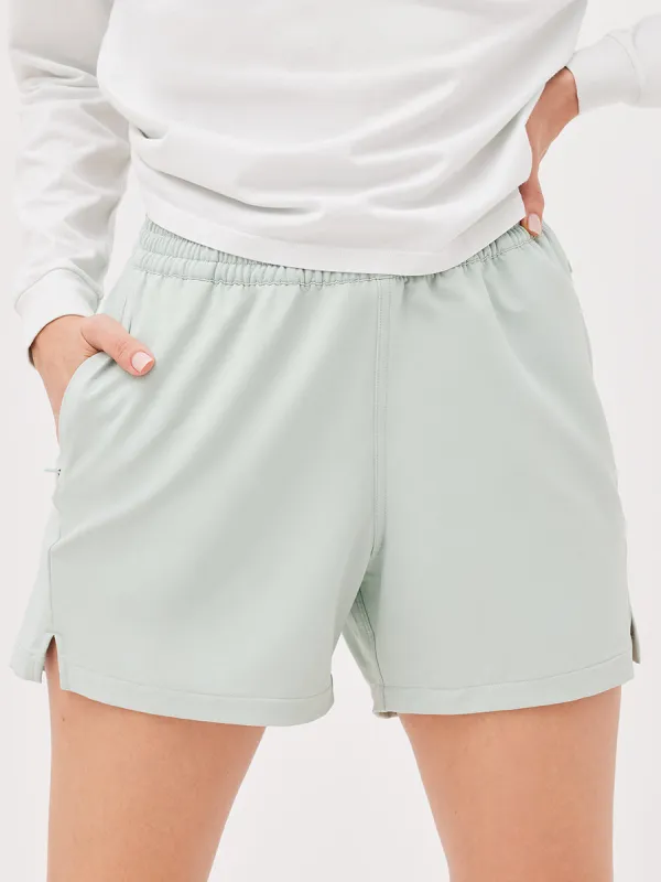 RecTrek 4" Short sold by Outdoor Voices