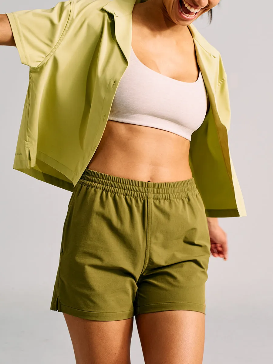 RecTrek 4" Short sold by Outdoor Voices