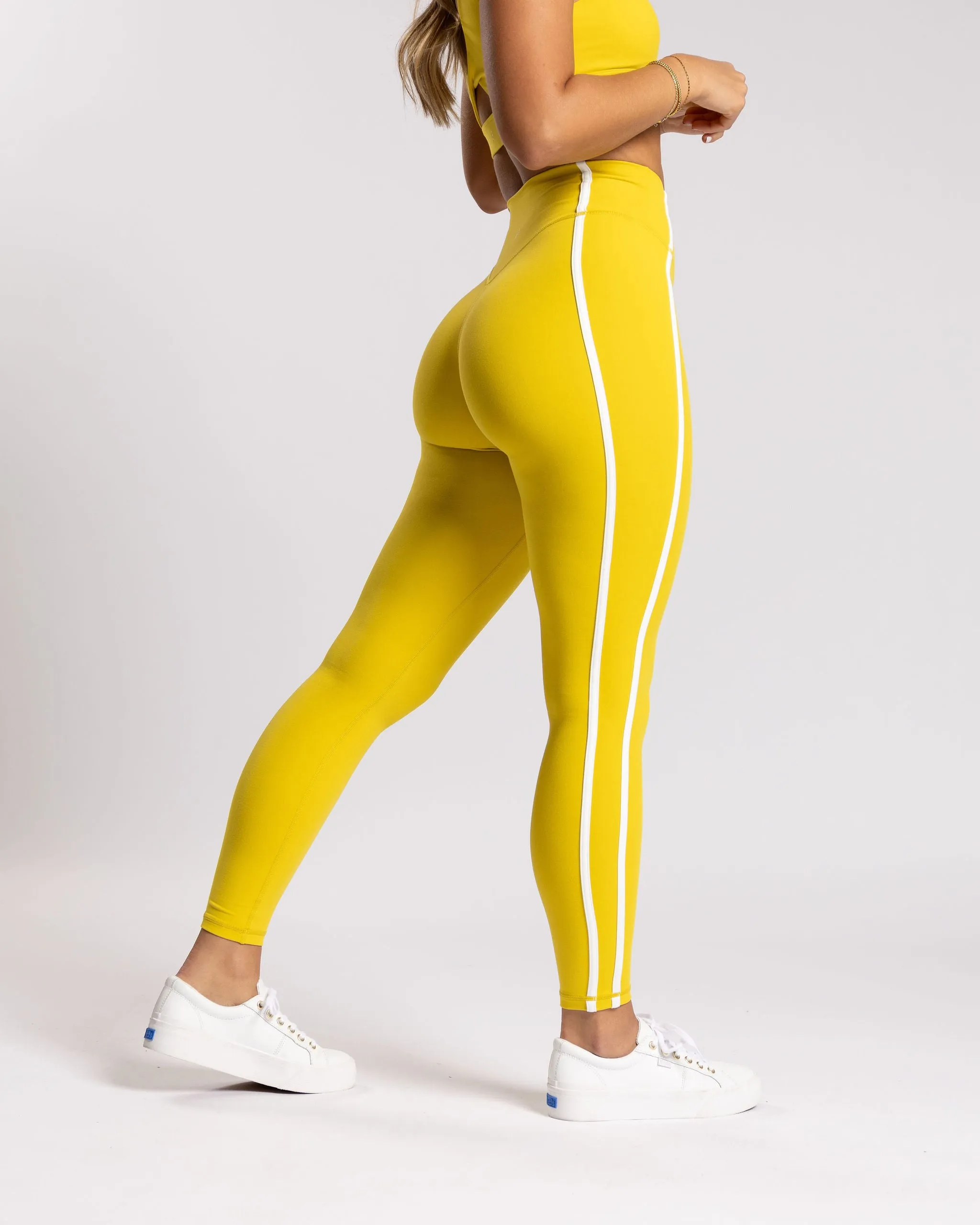 PURELUXE Alpine Legging : 26" sold by P'tula product image thumbnail 4