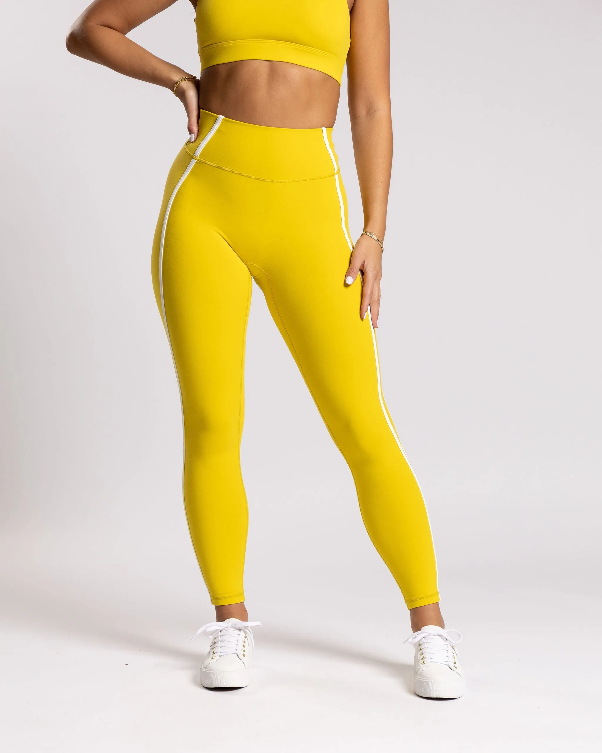 PURELUXE Alpine Legging : 26" sold by P'tula product image thumbnail 5