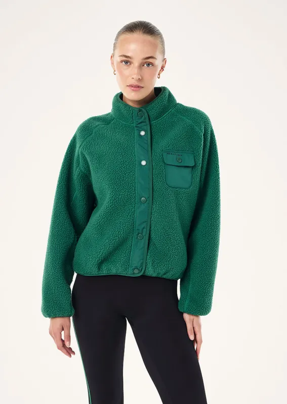 TAKEOVER JACKET IN AMAZON made by P.E Nation