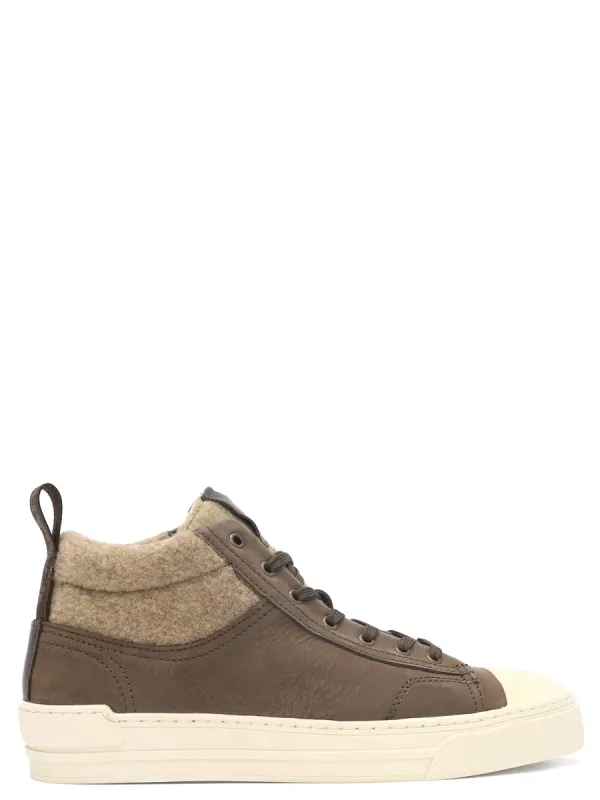 Tray Men's Casual Sneaker sold by Pajar